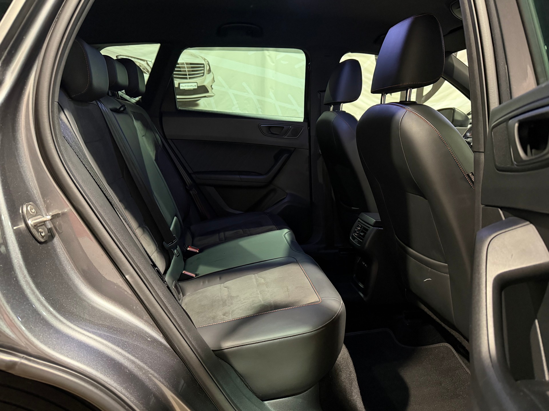 SEAT Ateca 2.0 TSI Move FR 4Drive DSG-image-12