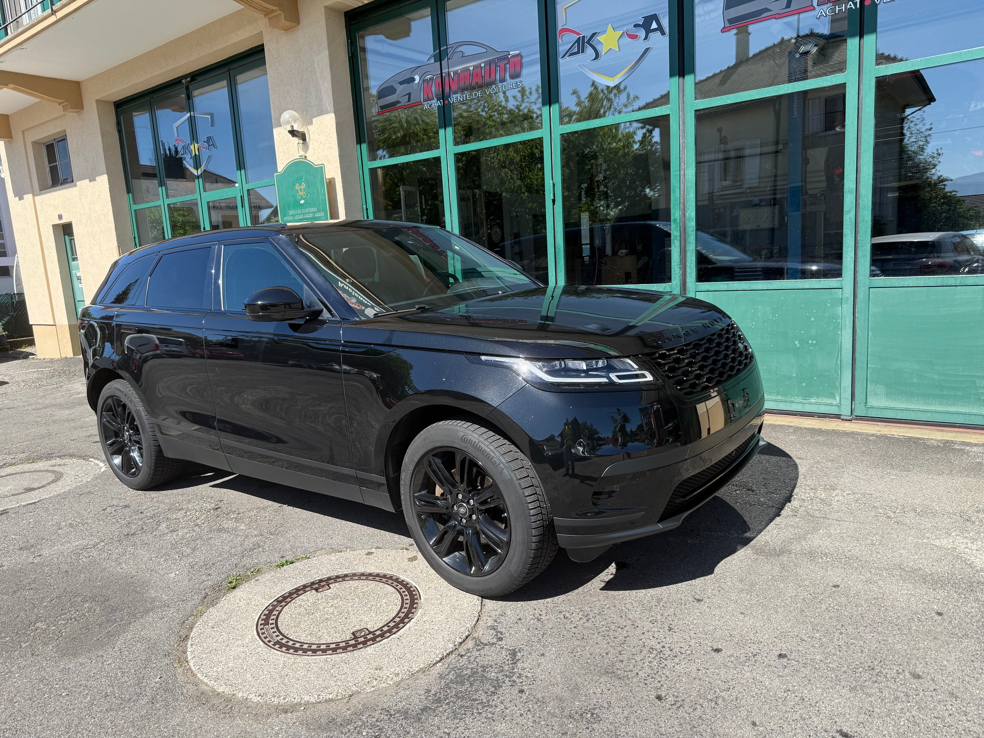 LAND ROVER Range Rover Velar D 275 SE Automatic-showroom-element-1