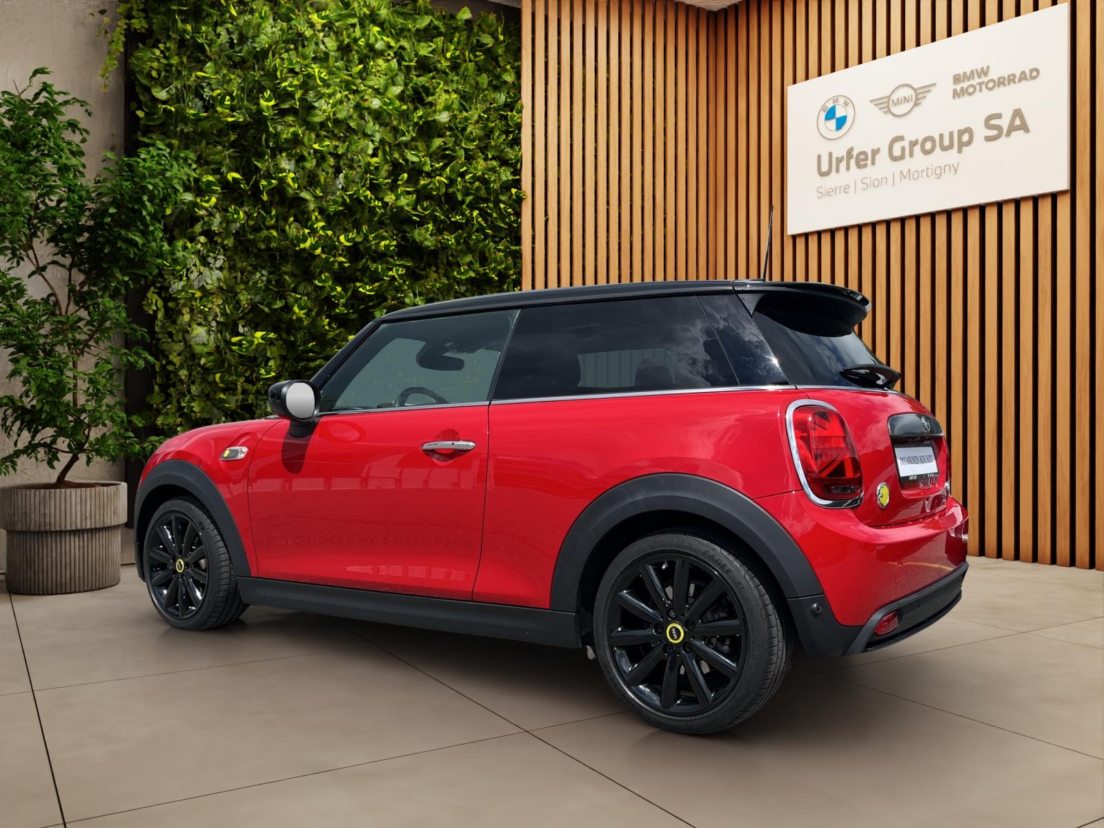 MINI Cooper SE (CH)-showroom-element-3