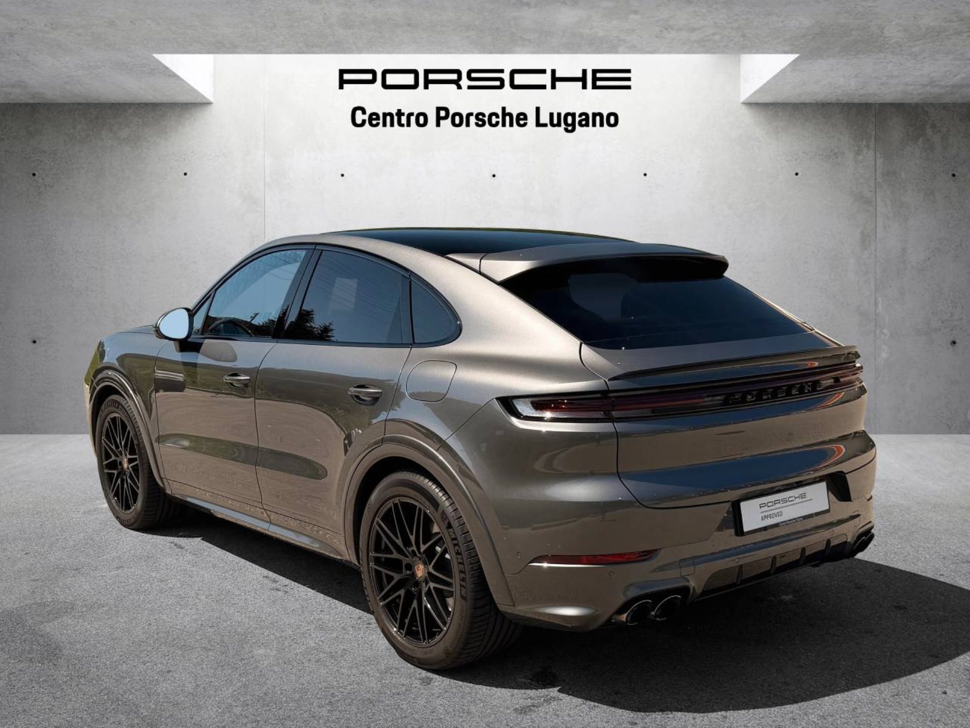 PORSCHE Cayenne E-Hybrid Coupé-image-6