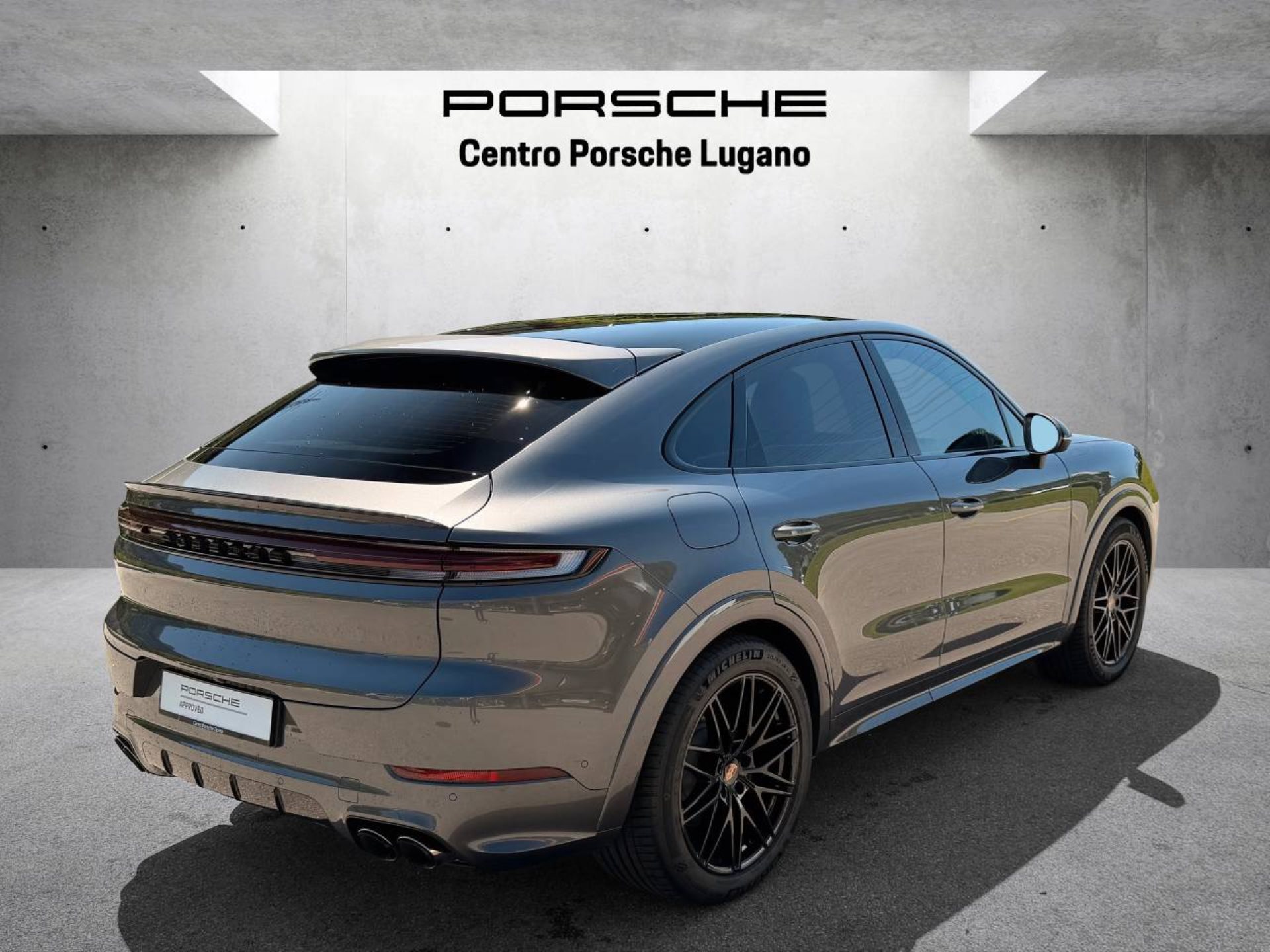 PORSCHE Cayenne E-Hybrid Coupé-image-7