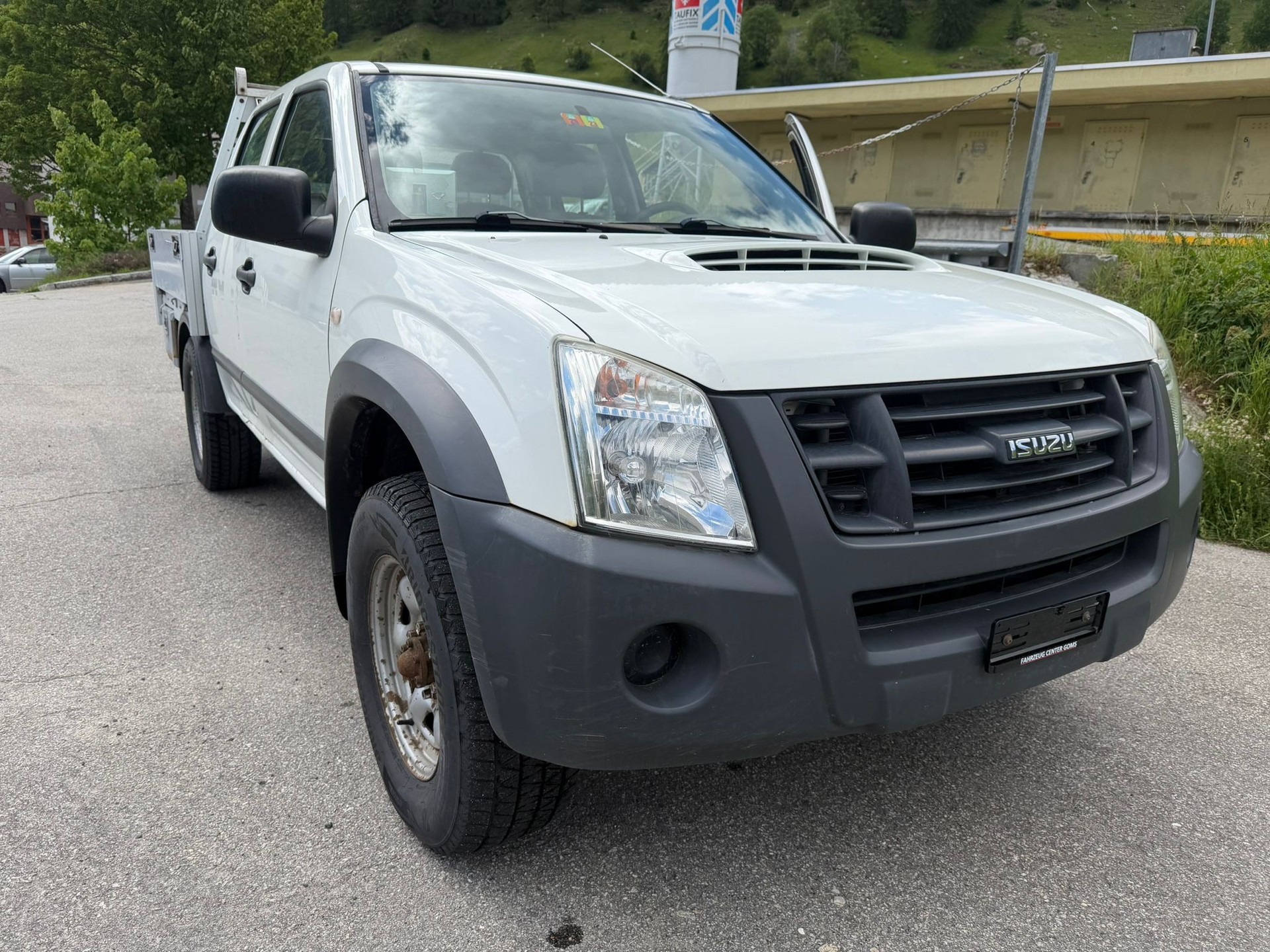 ISUZU D-MAX CrewCab LS 3.0 4x4 A-image-3