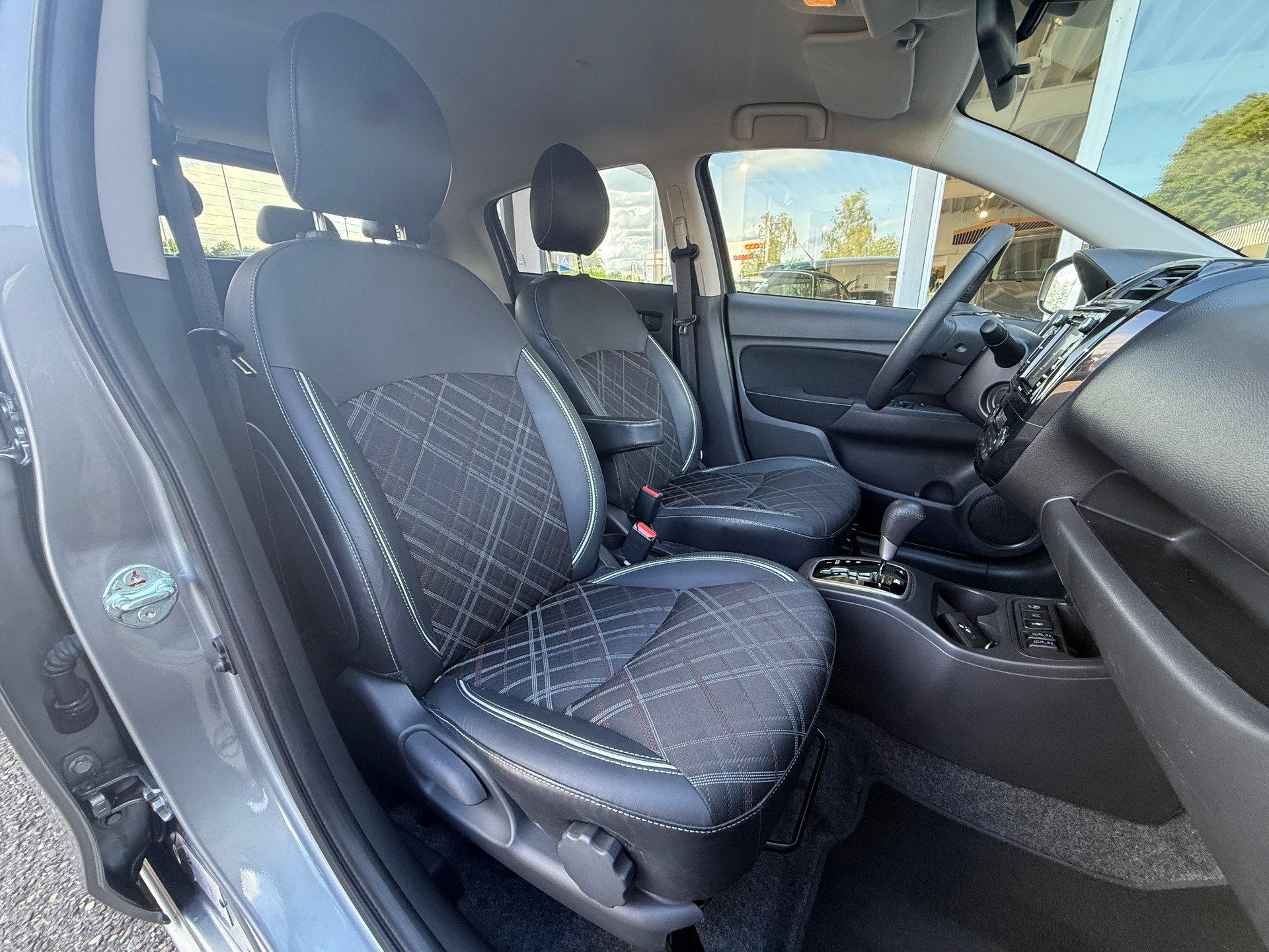 MITSUBISHI Space Star 1.2 Diamond CVT *** TEMPOMAT***-image-18