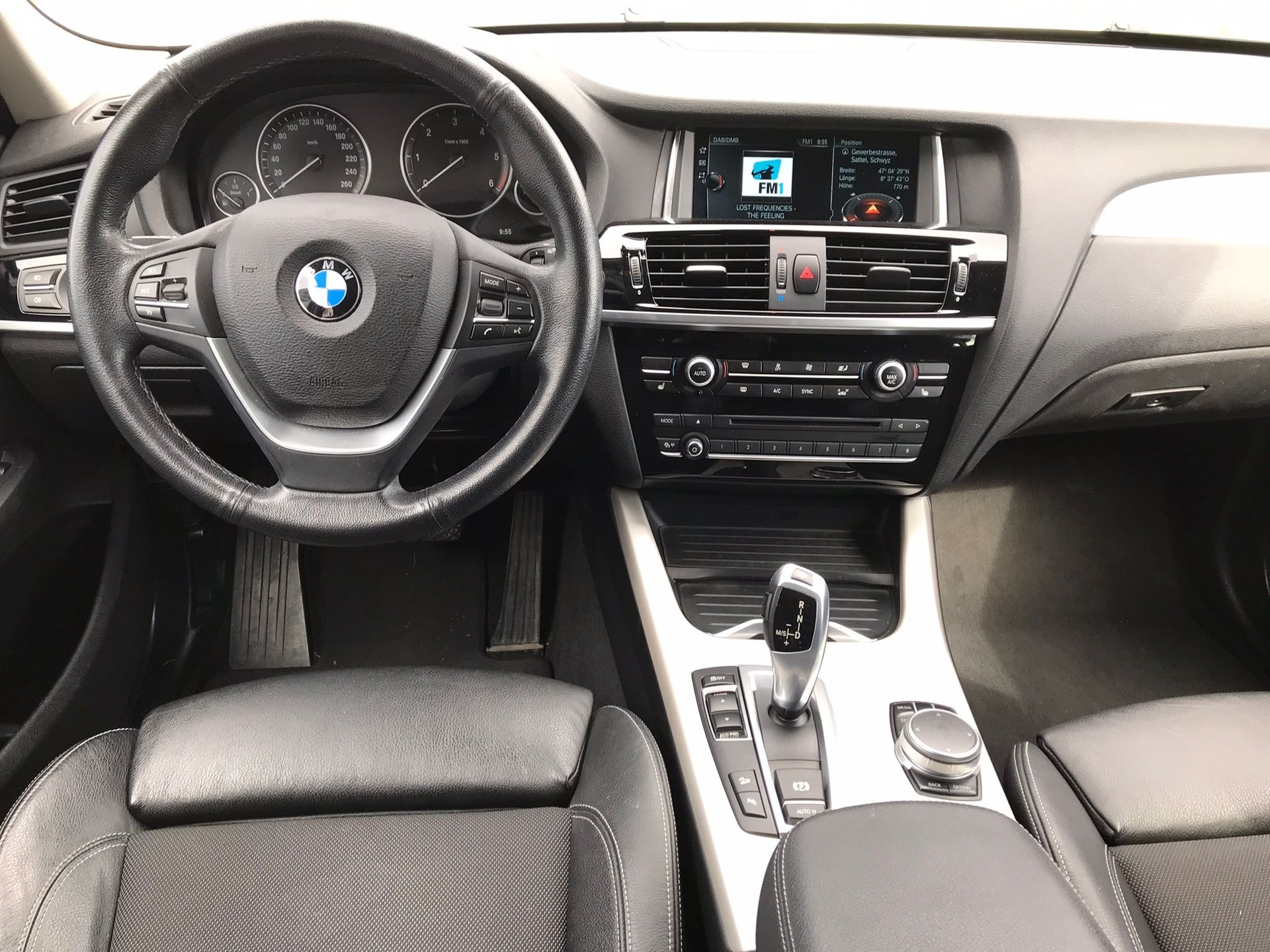 BMW X3 xDrive 20d Steptronic-image-5