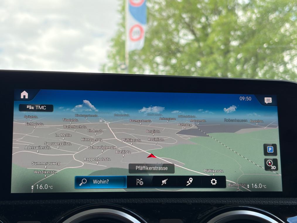 MERCEDES-BENZ A 180 Progressive 7G-DCT-image-5