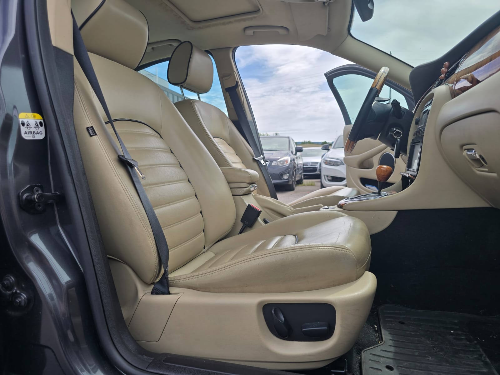 JAGUAR X-Type 2.5 V6 Traction4 Sovereign Automatic-image-7