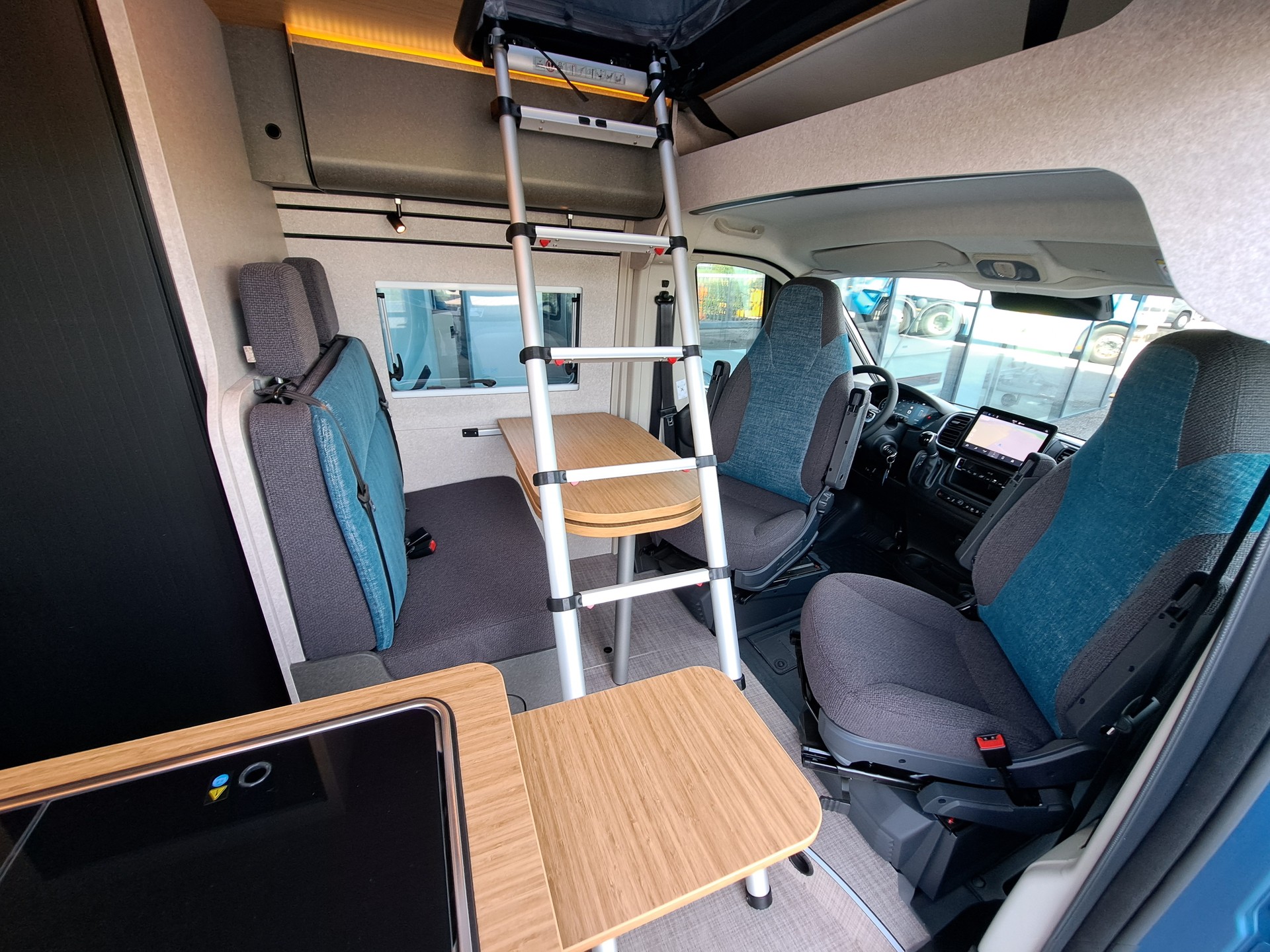 HYMER Redwood 601 Sport-image-8