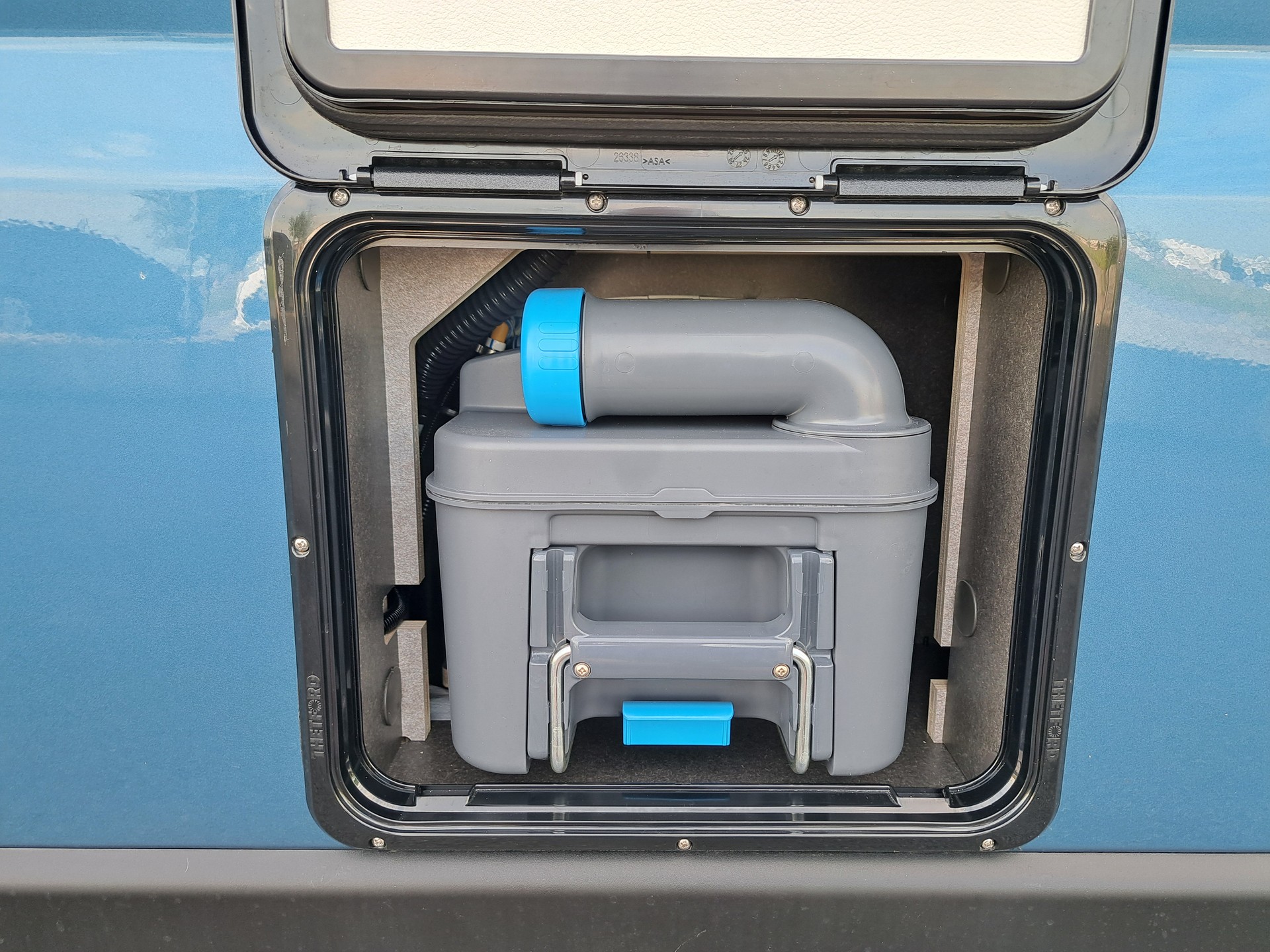 HYMER Redwood 601 Sport-image-12