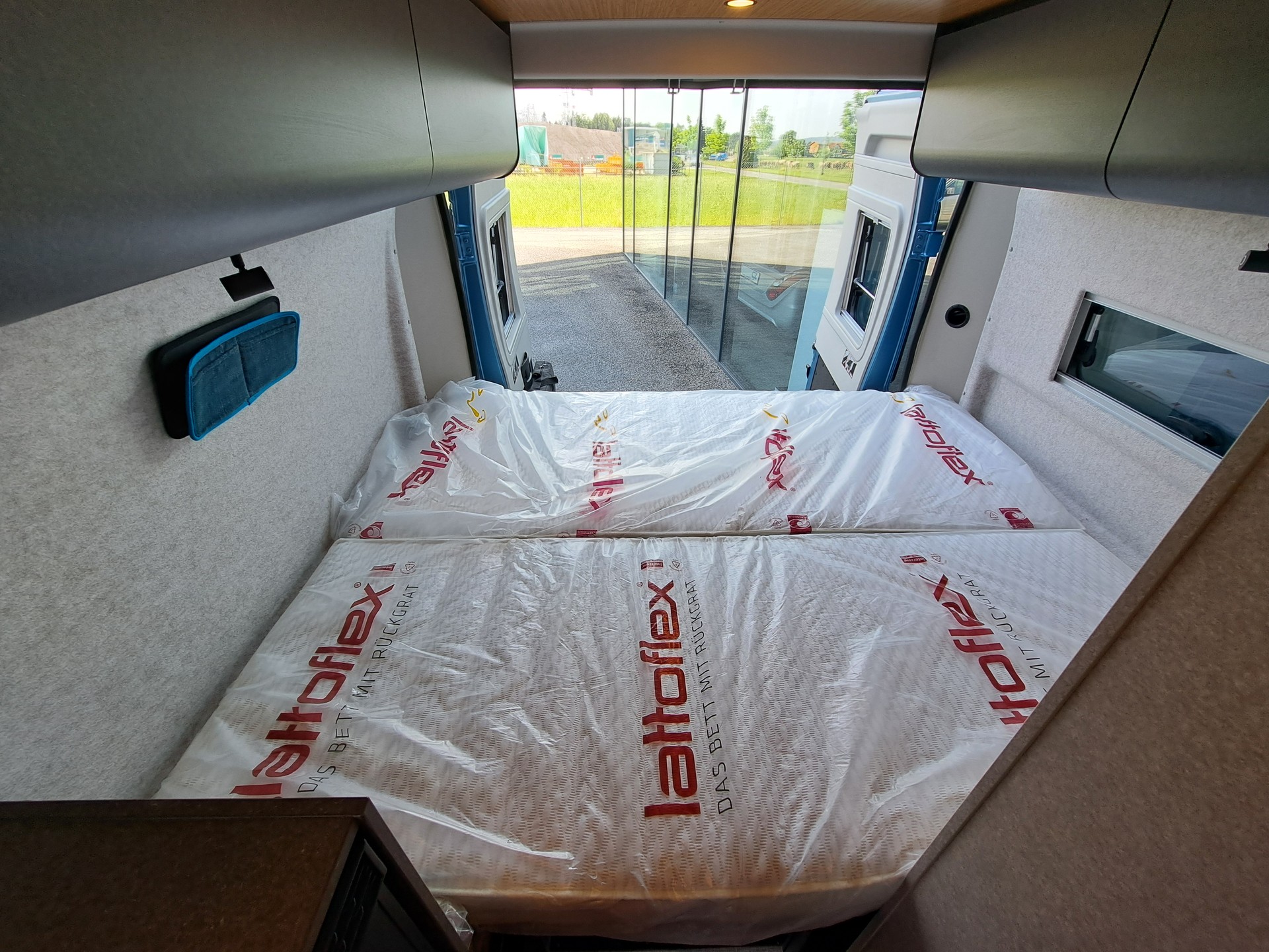 HYMER Redwood 601 Sport-image-5