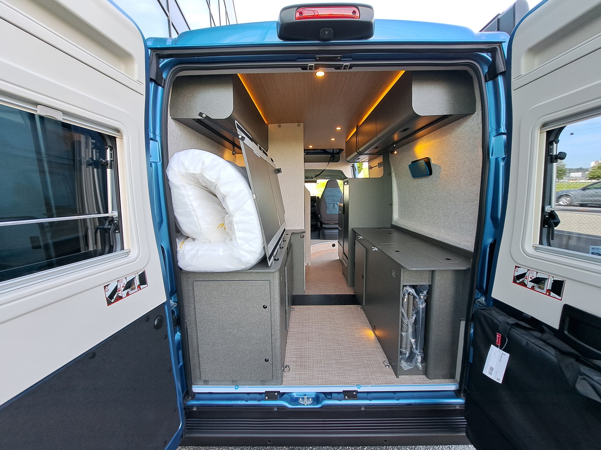 HYMER Redwood 601 Sport-image-11