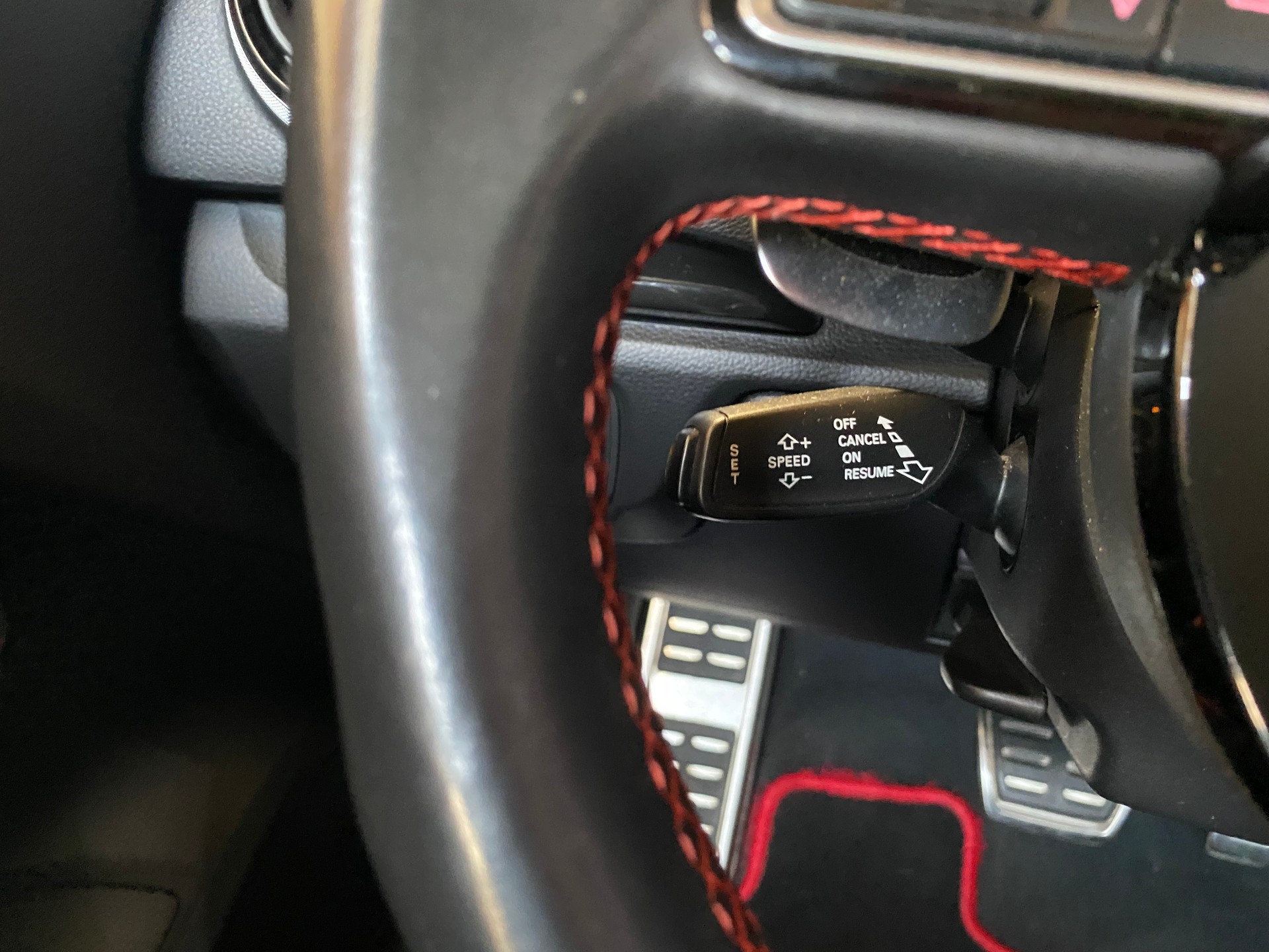 AUDI RS3 2.5 TSI quattro S-tronic-image-22