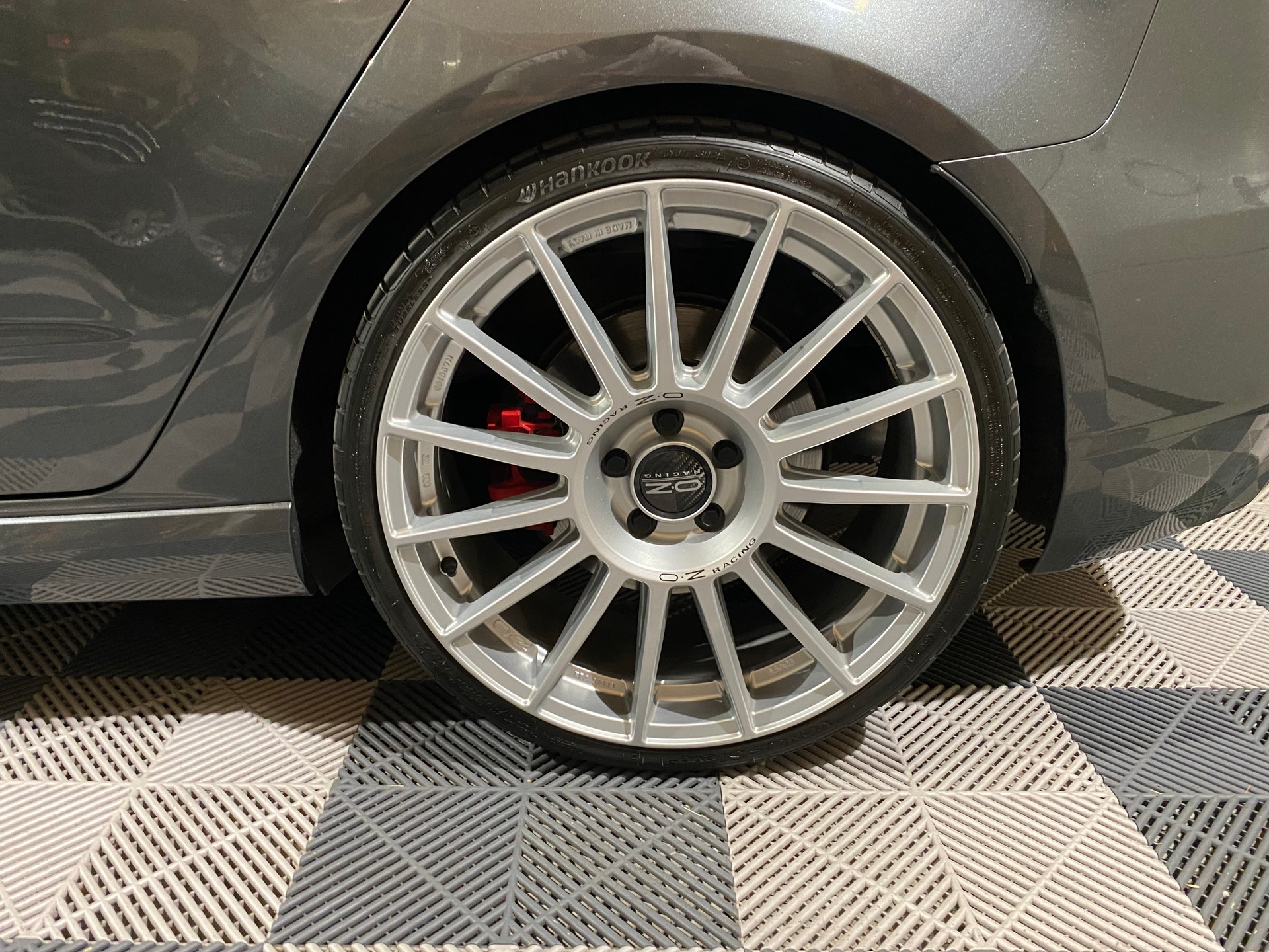 AUDI RS3 2.5 TSI quattro S-tronic-image-11