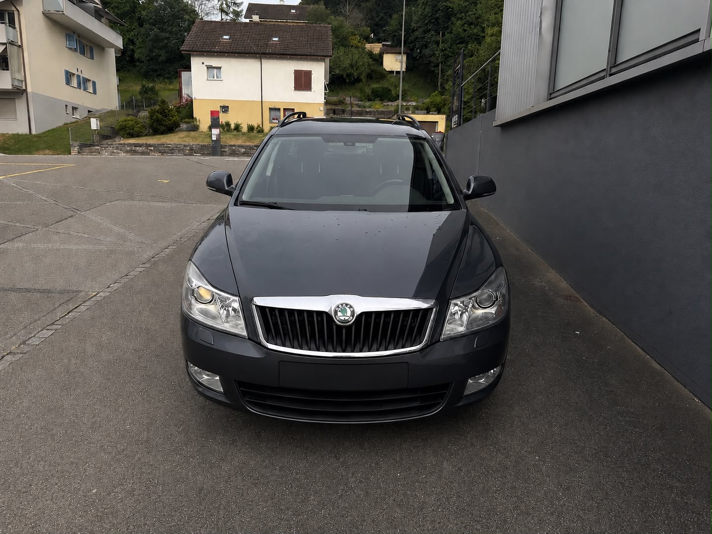 SKODA Octavia 2.0 TDI Elegance DSG-showroom-element-1