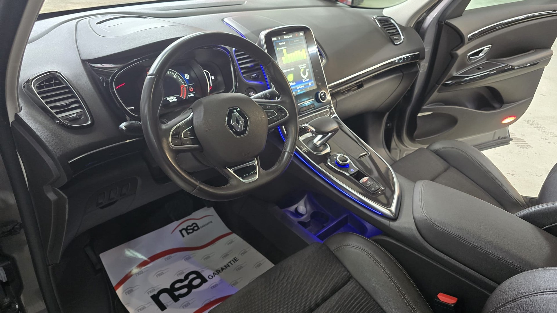 RENAULT Espace 1.6 dCi Intens EDC-image-18
