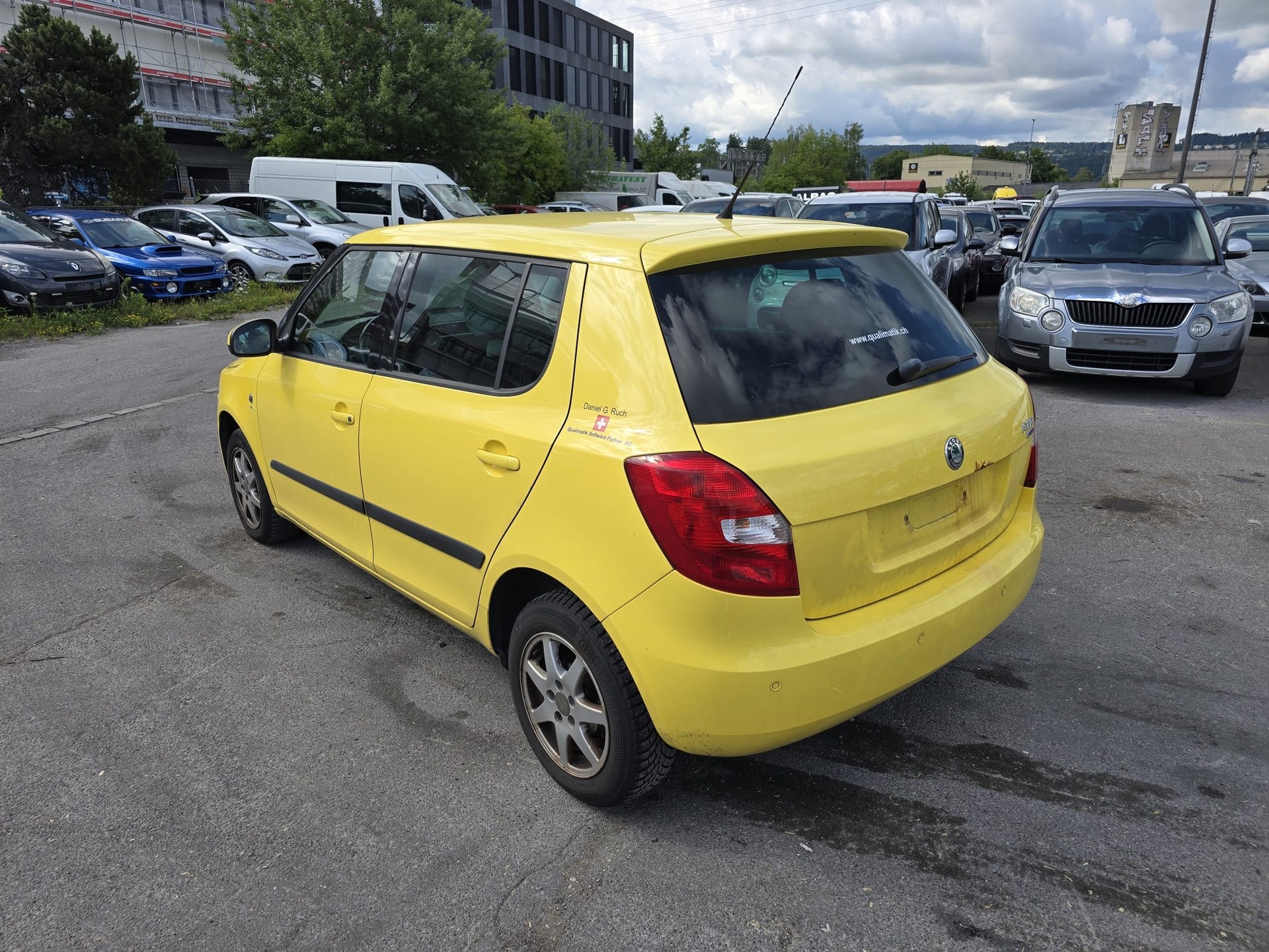 SKODA Fabia 1.6 Elegance Tiptronic-image-4