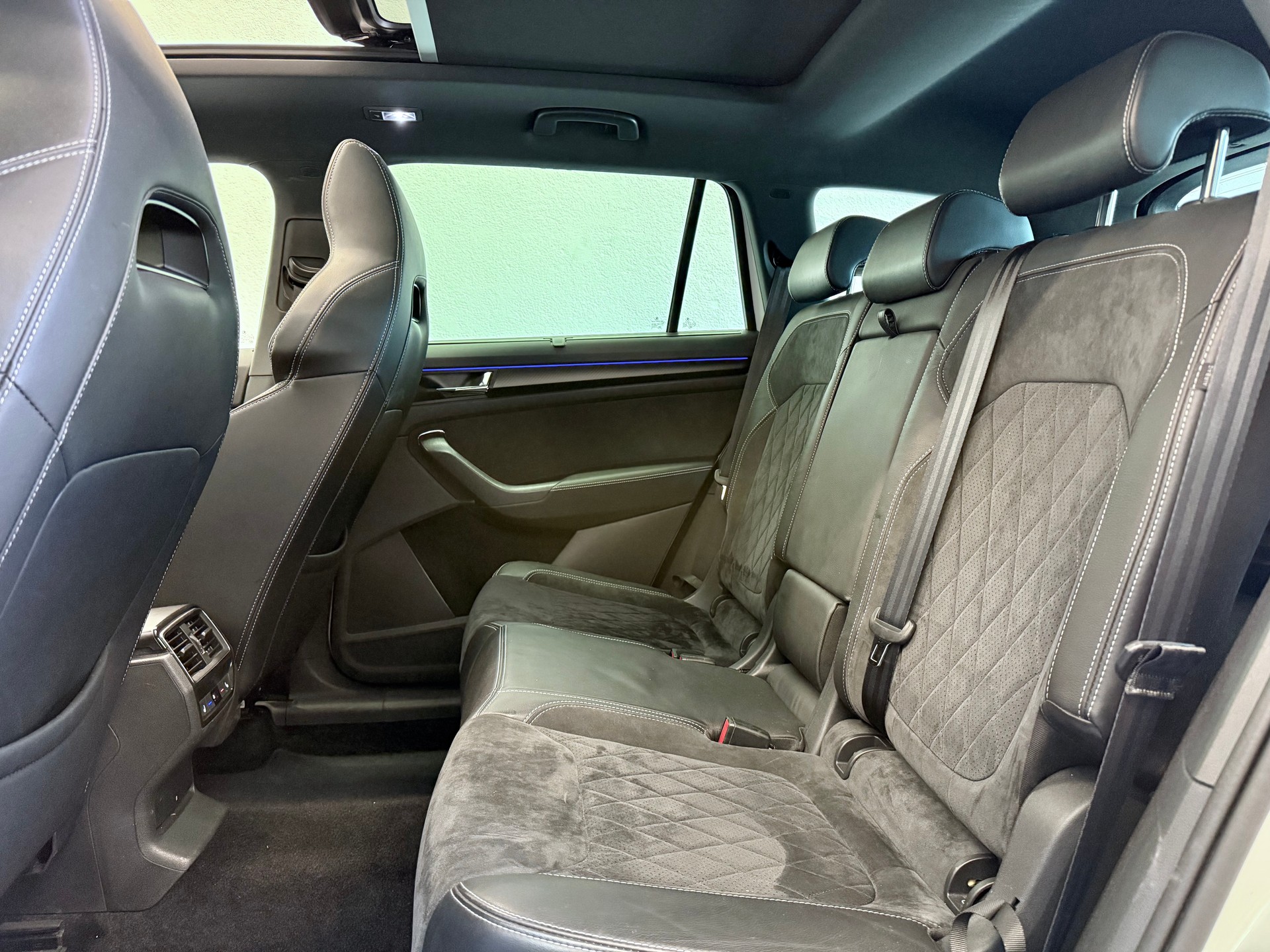 SKODA Kodiaq 2.0 TSI 4x4 Sport Line *AHK -2200 kg*-image-19