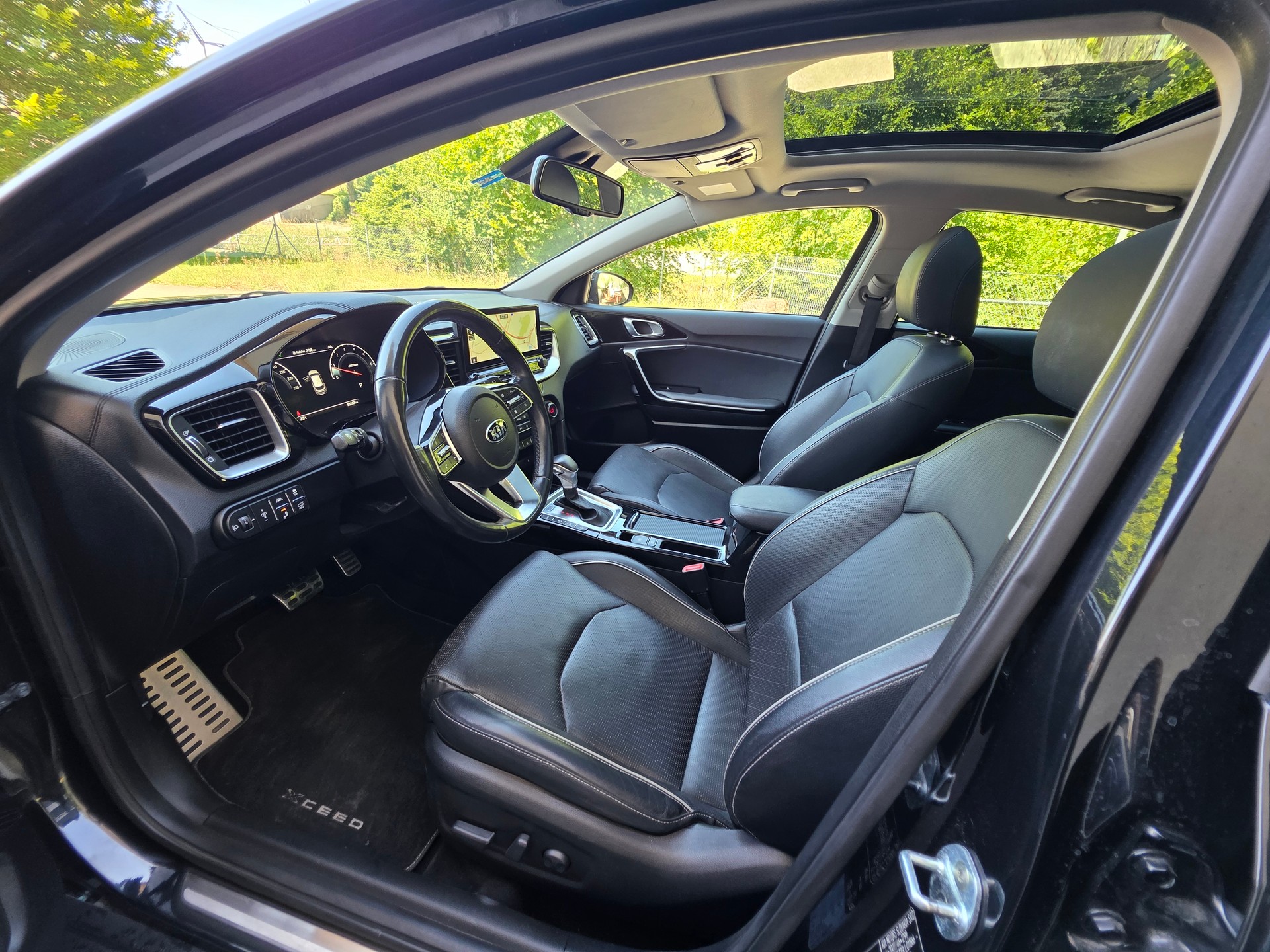 KIA XCeed 1.6 T-GDi Style DCT-image-21