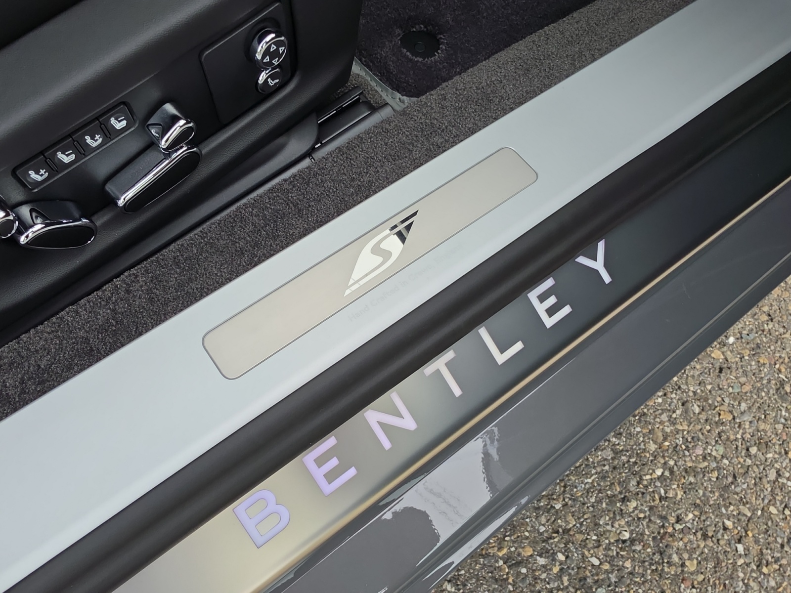 BENTLEY Continental GT S/ 1.9% Leasing möglich.-image-17