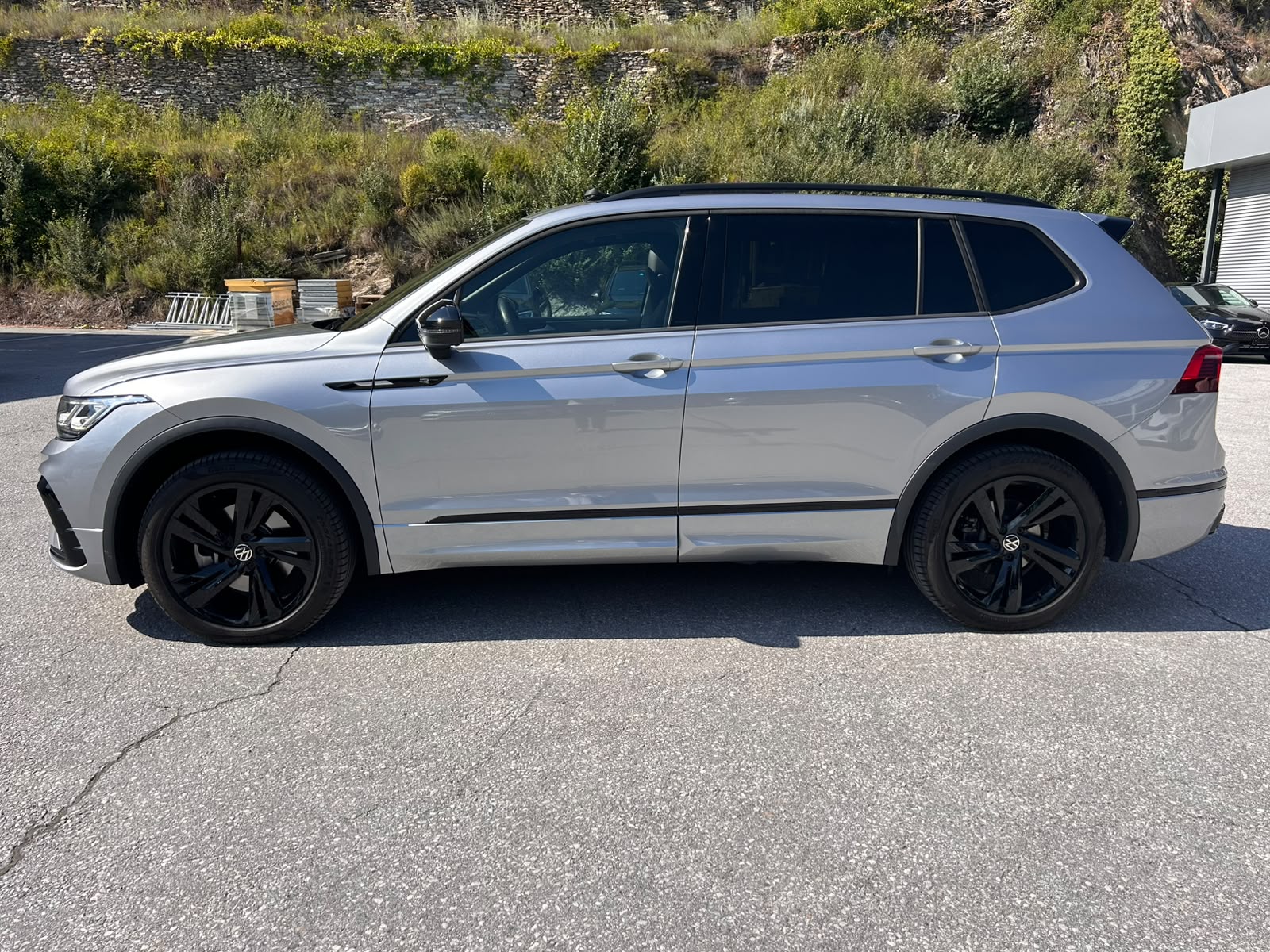 VW Tiguan Allspace 2.0 R-Line 4M-showroom-element-1