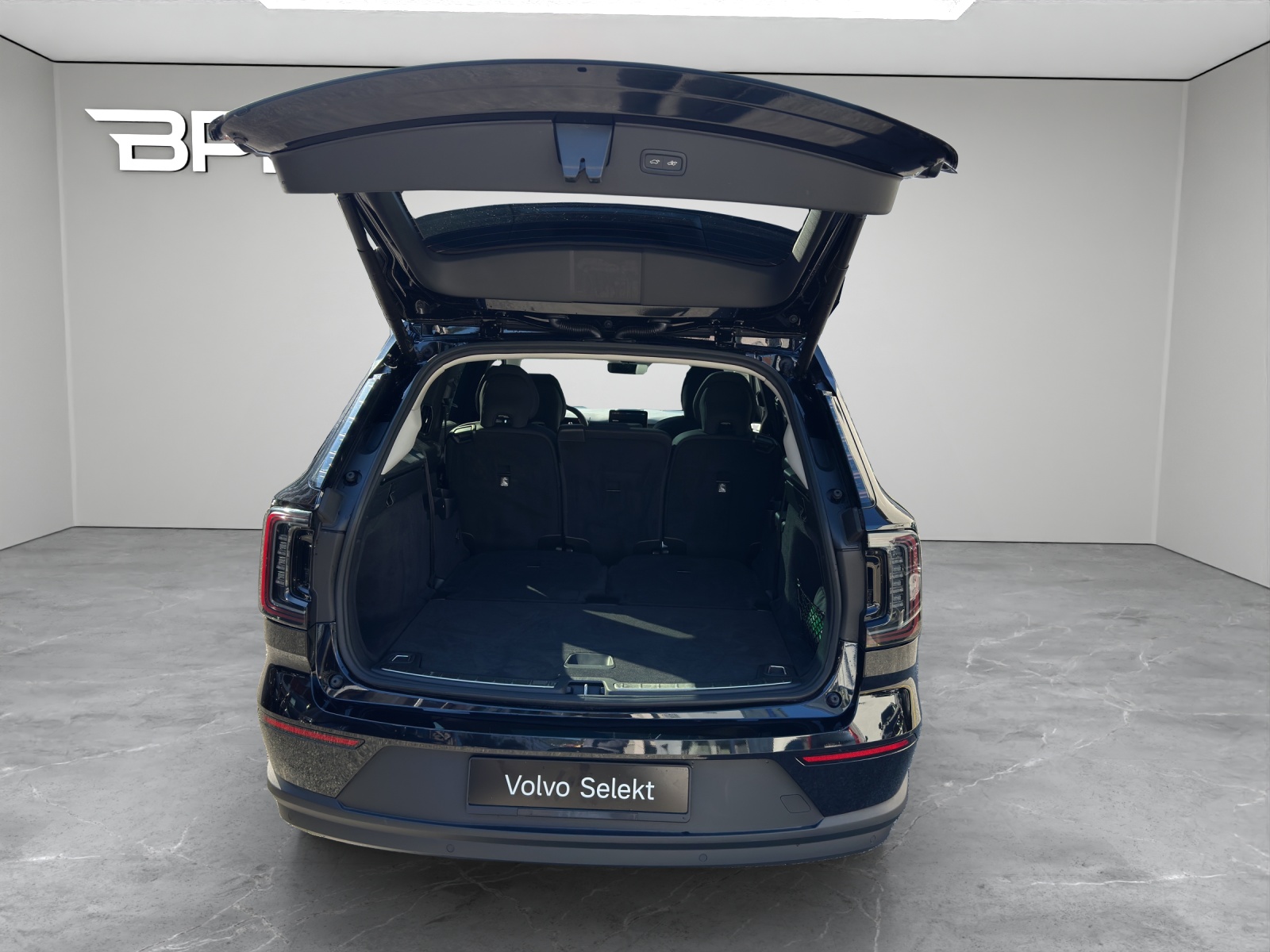 VOLVO EX90 Twin Core AWD-image-11