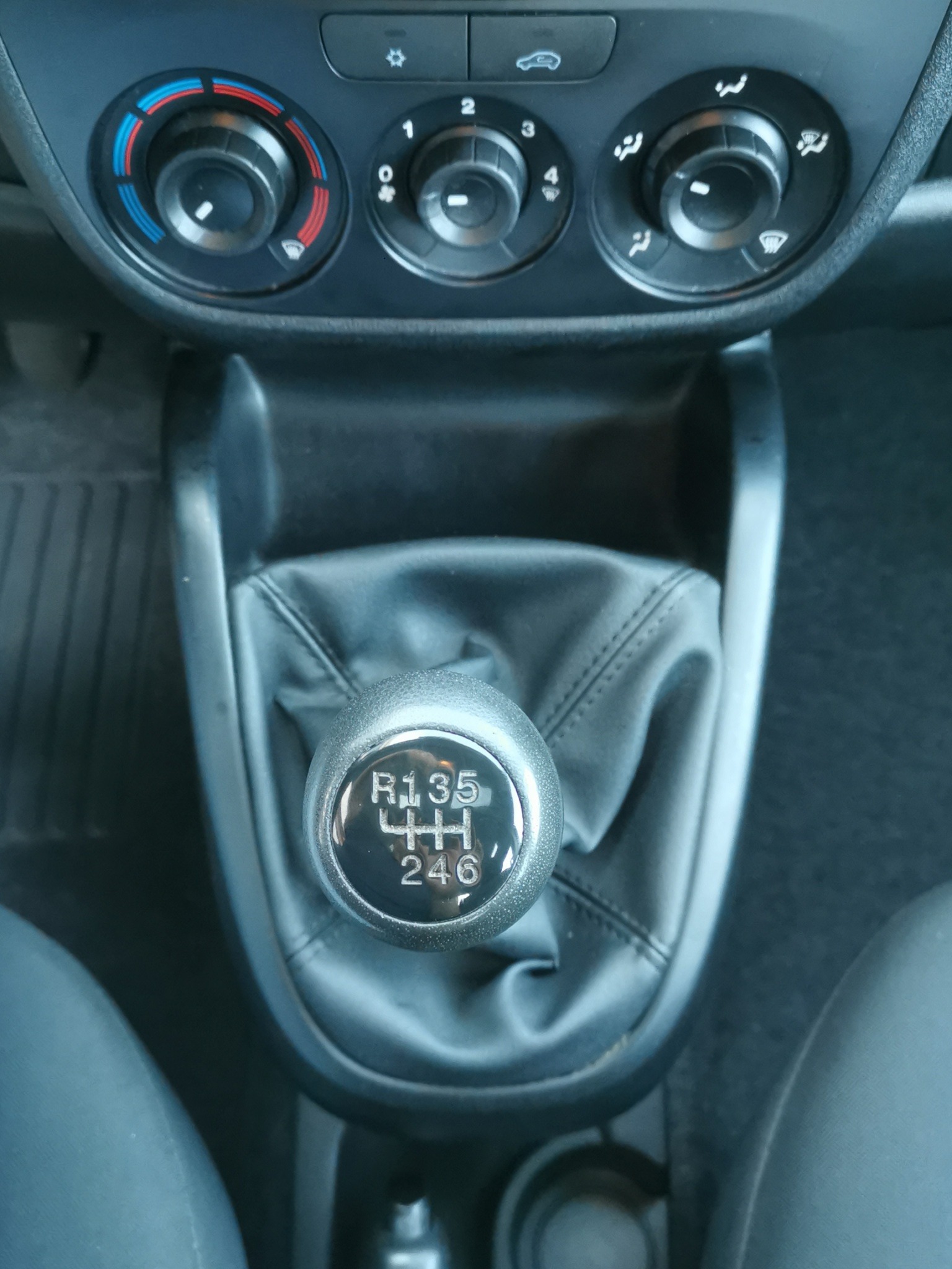 OPEL Combo 1.6 CDTi L1H2-image-19