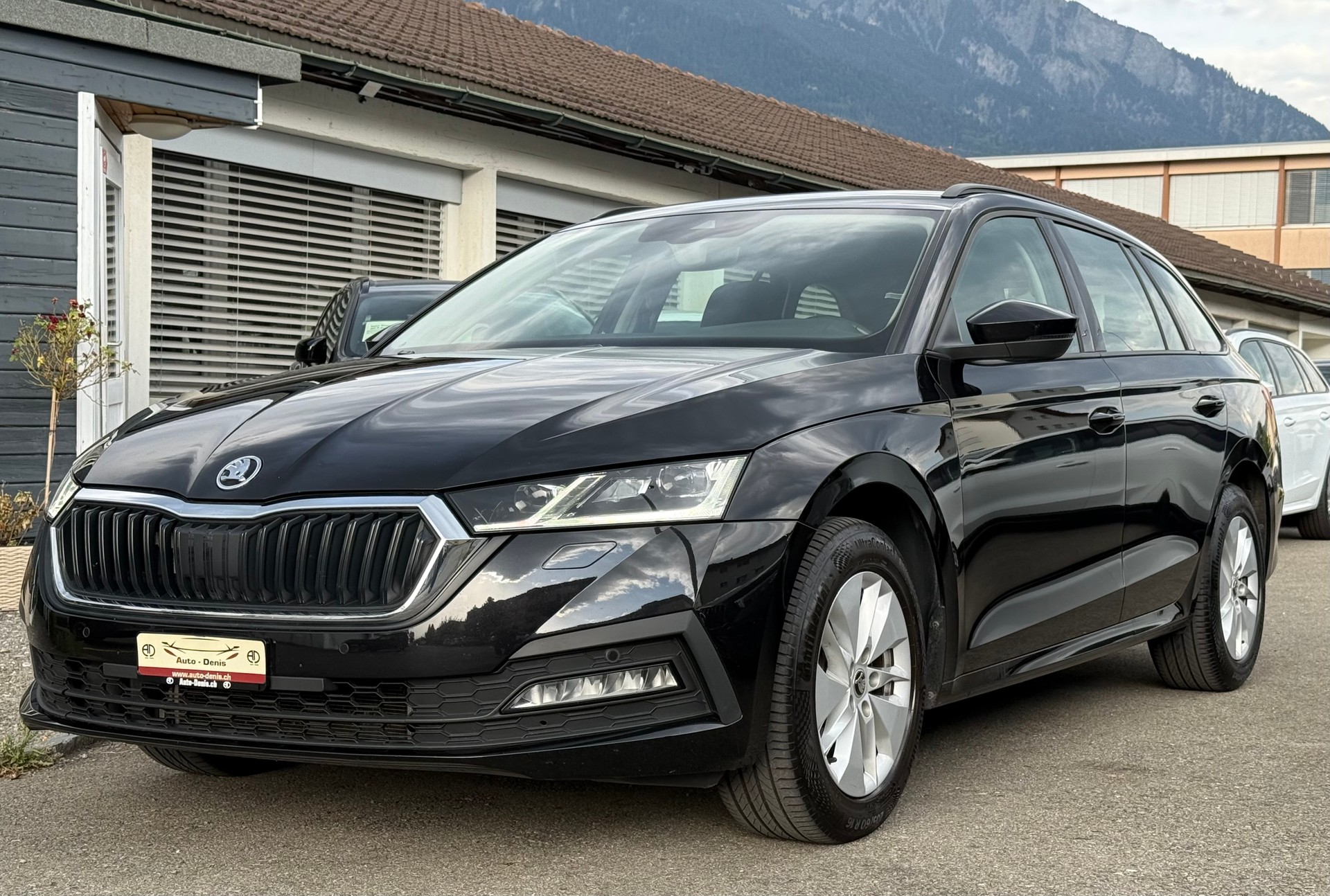 SKODA Octavia Combi 2.0 TDI Ambition 4x4 DSG