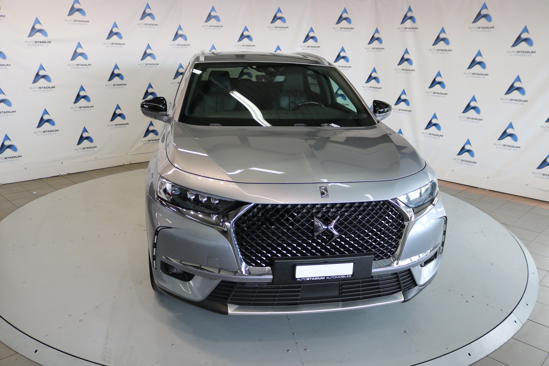 DS AUTOMOBILES DS 7 Crossback 1.6 THP Opera Performance Line-showroom-element-1