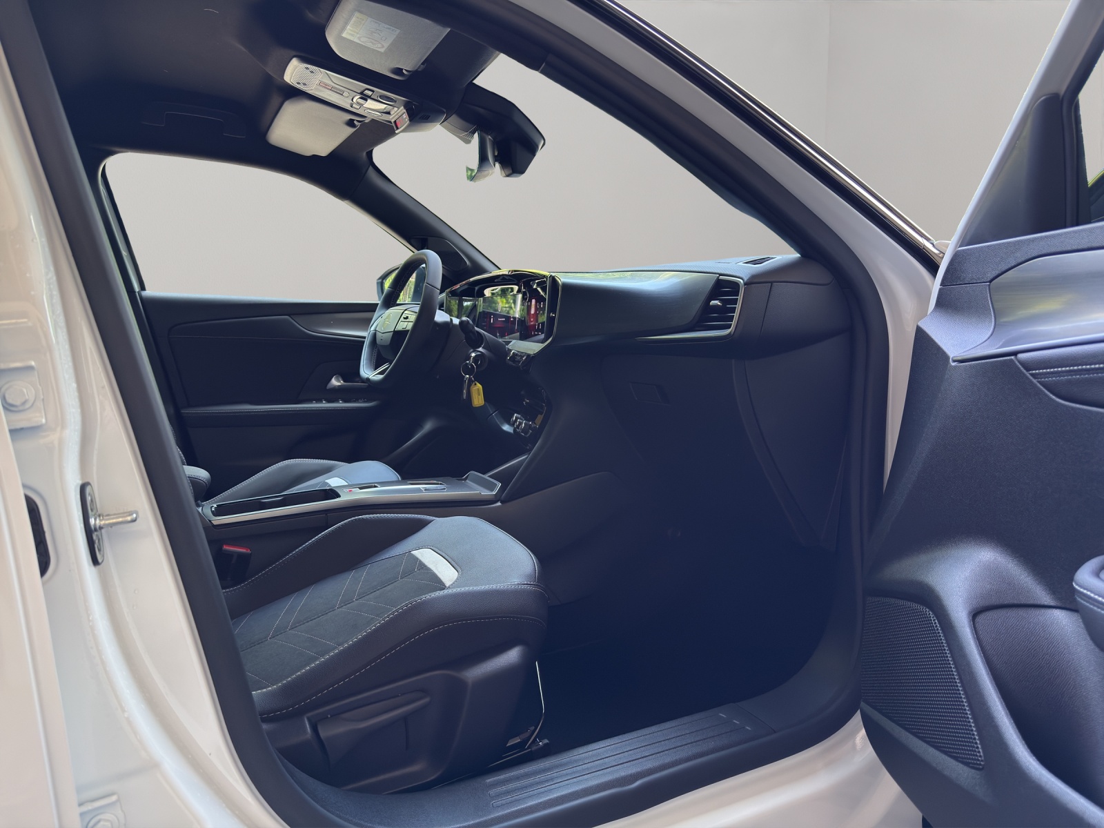 OPEL Mokka 1.2 Turbo Hybrid VIVA-image-21