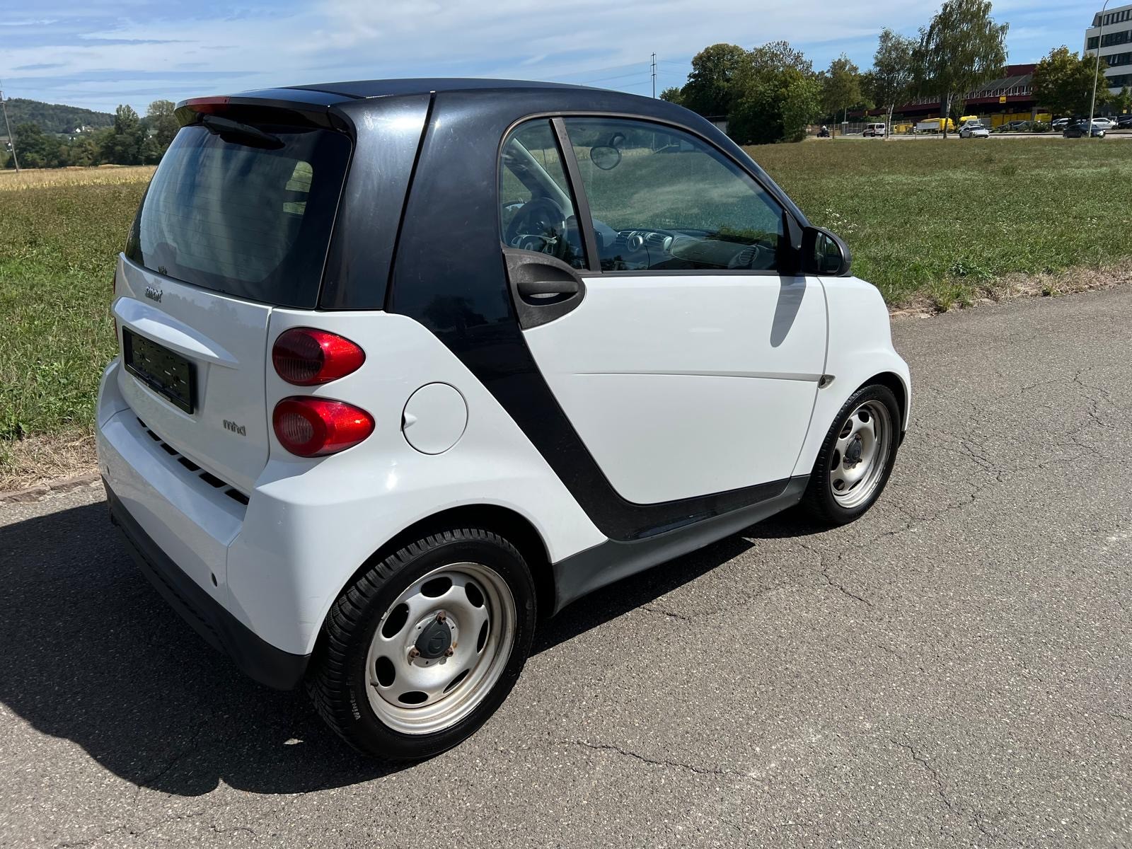 SMART fortwo swiss edition mhd Mit Frisch MFK 02.09.2026 und Service-showroom-element-3