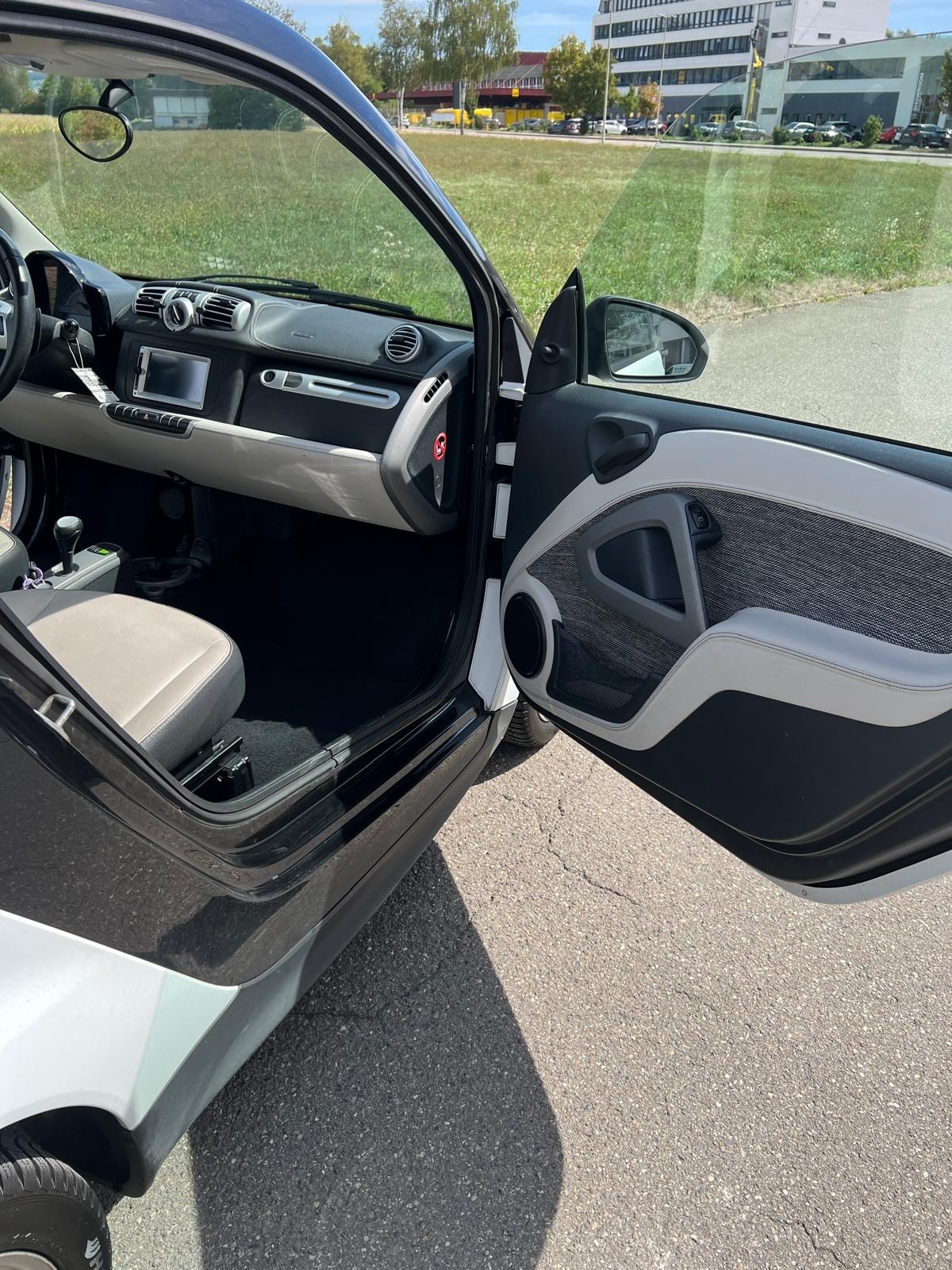 SMART fortwo swiss edition mhd Mit Frisch MFK 02.09.2026 und Service-image-10
