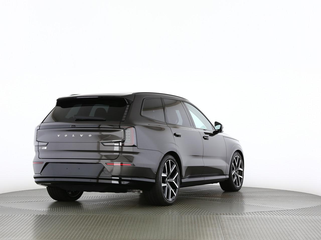 VOLVO EX90 Twin Performance Ultra AWD-showroom-element-1