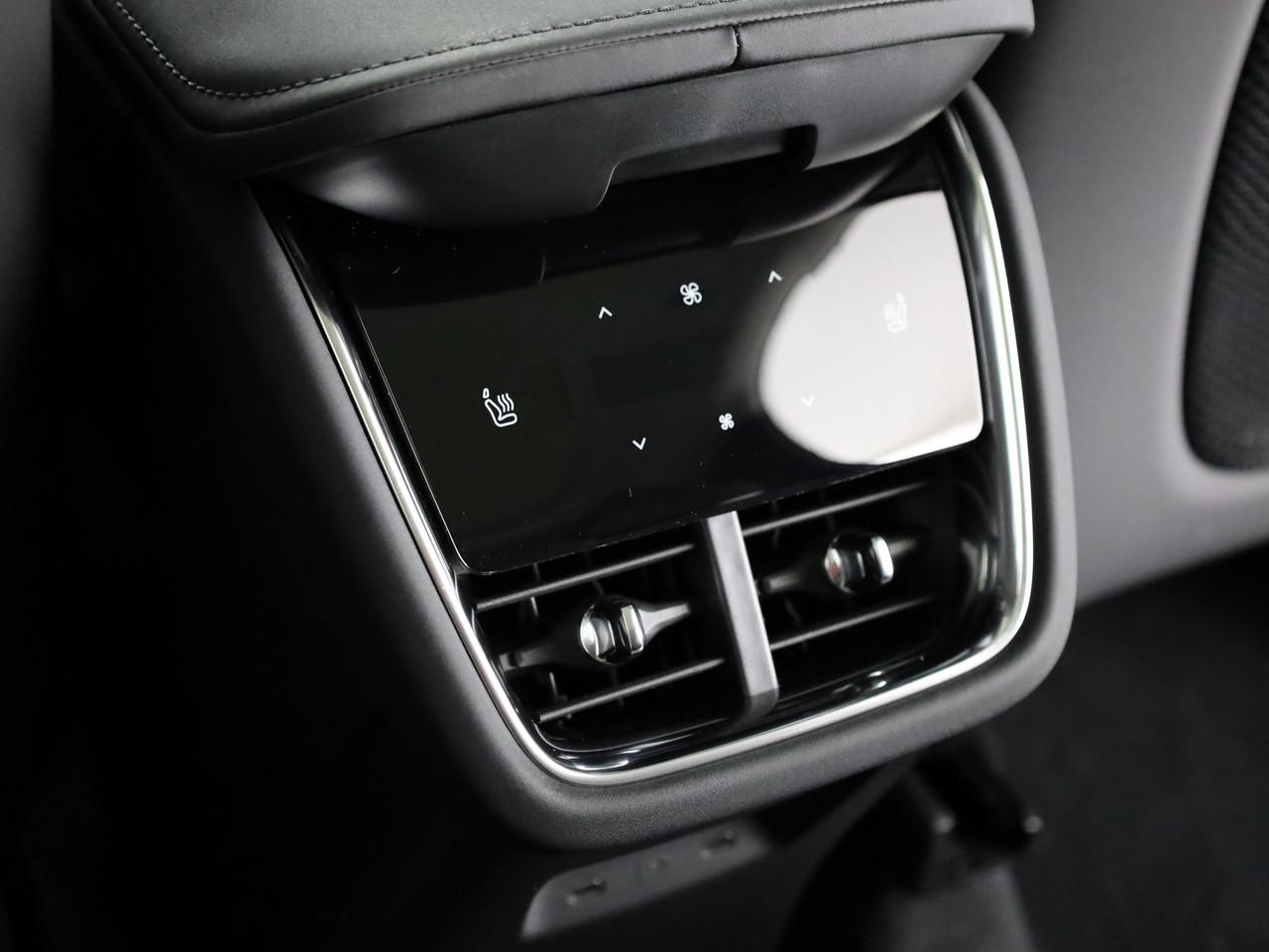 VOLVO EX90 Twin Performance Ultra AWD-image-21