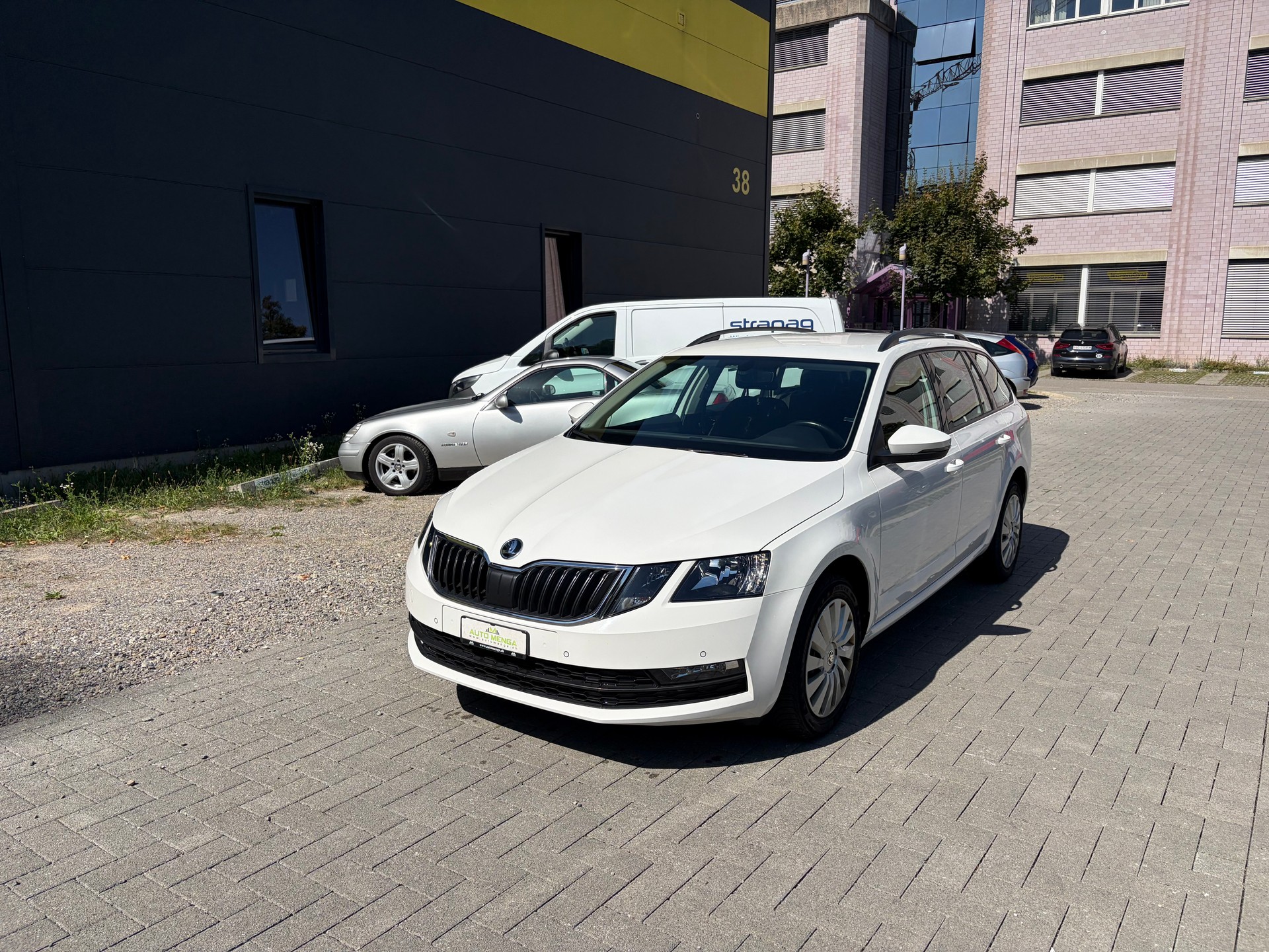 SKODA Octavia Combi 1.6 TDI Ambition DSG