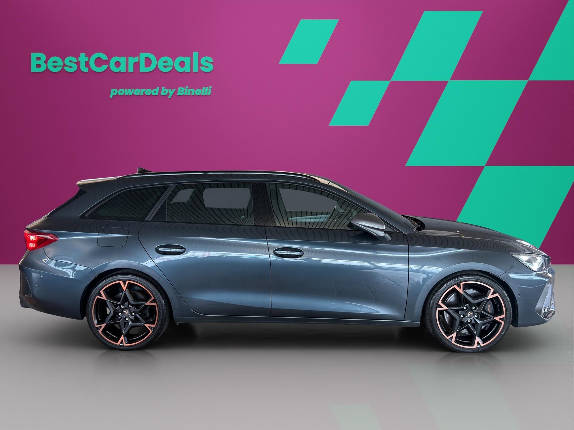 CUPRA Leon ST 2.0 TSI 333 VZ 4Drive DSG-showroom-element-1