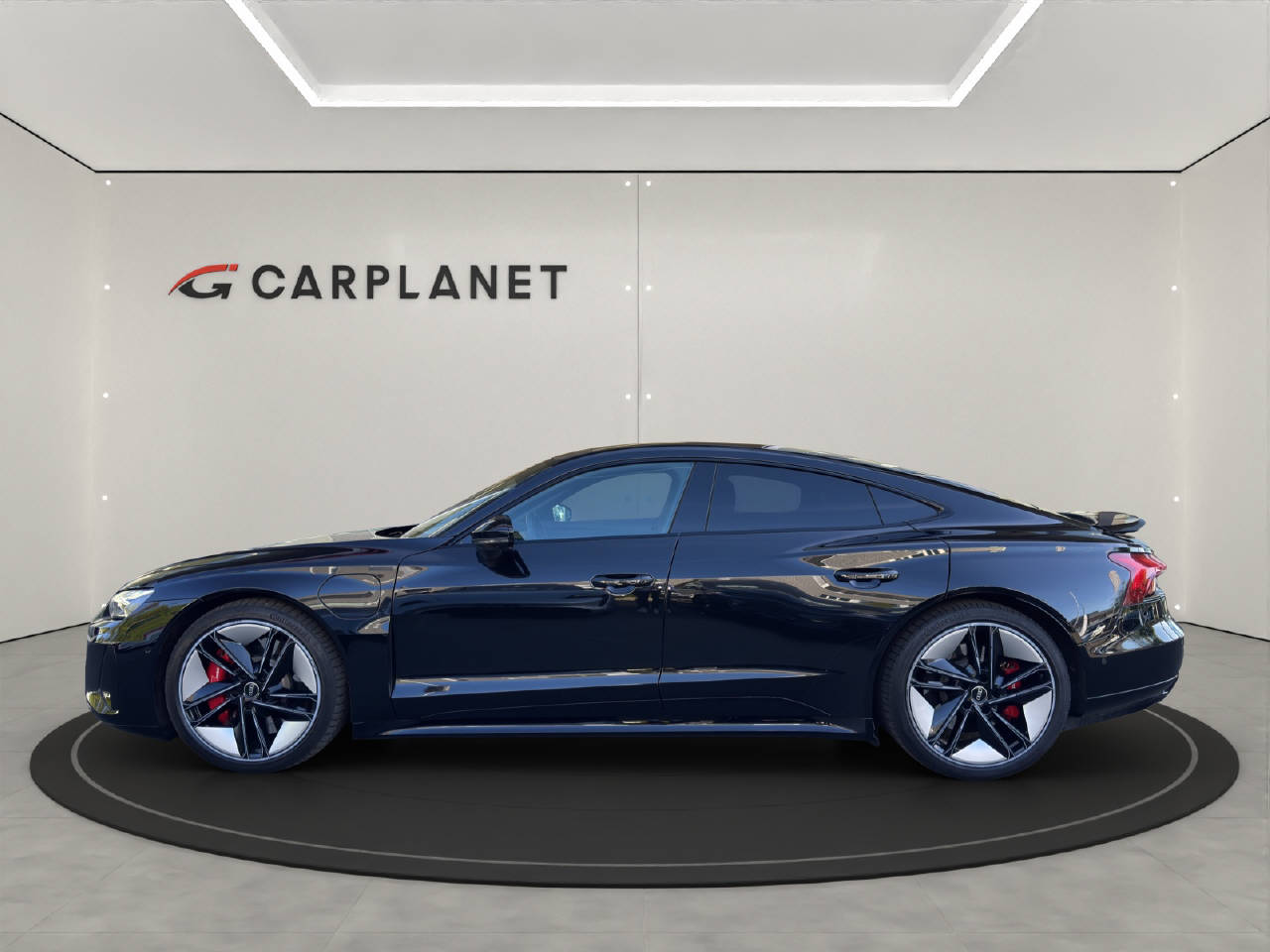 AUDI e-tron GT quattro-showroom-element-3