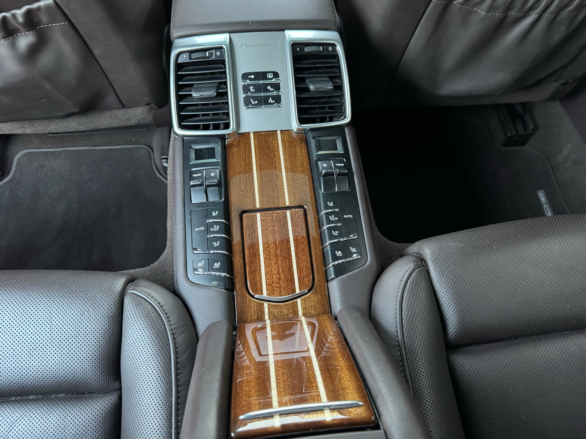 PORSCHE Panamera Turbo S 4.8 PDK-image-20