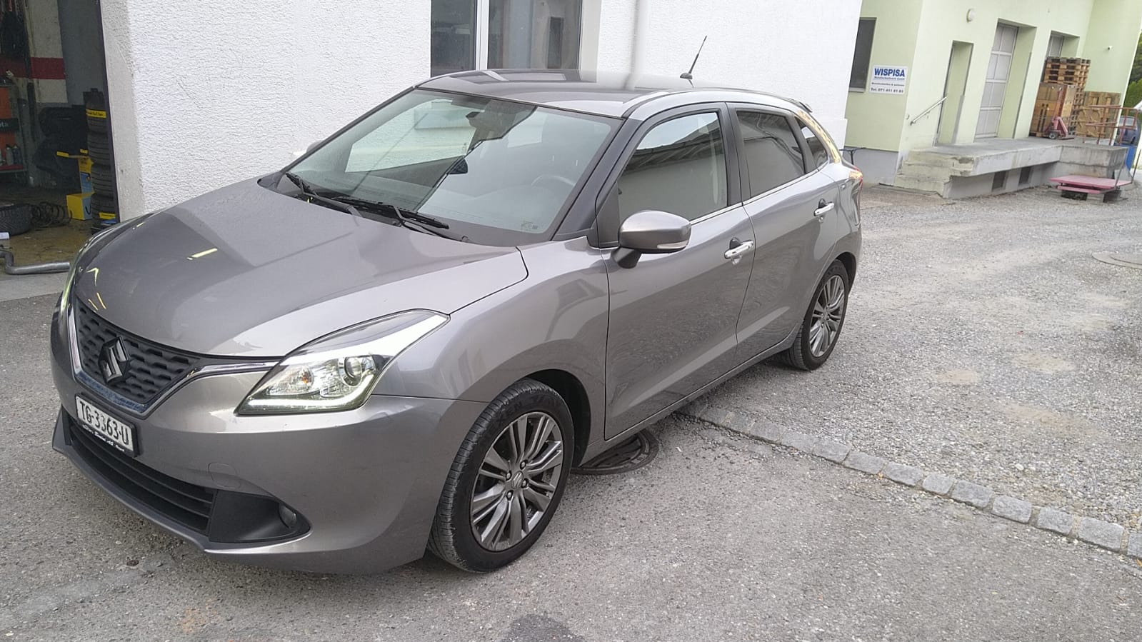 SUZUKI Baleno 1.2i Compact Top Hybrid