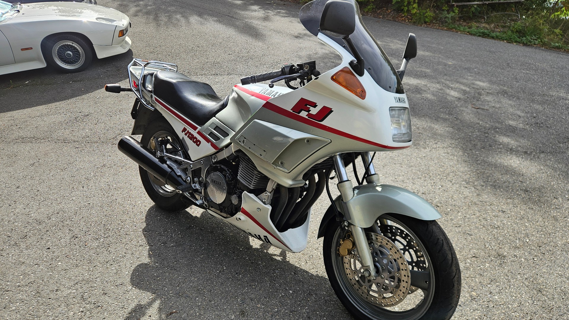 YAMAHA FJ 1200-image-0