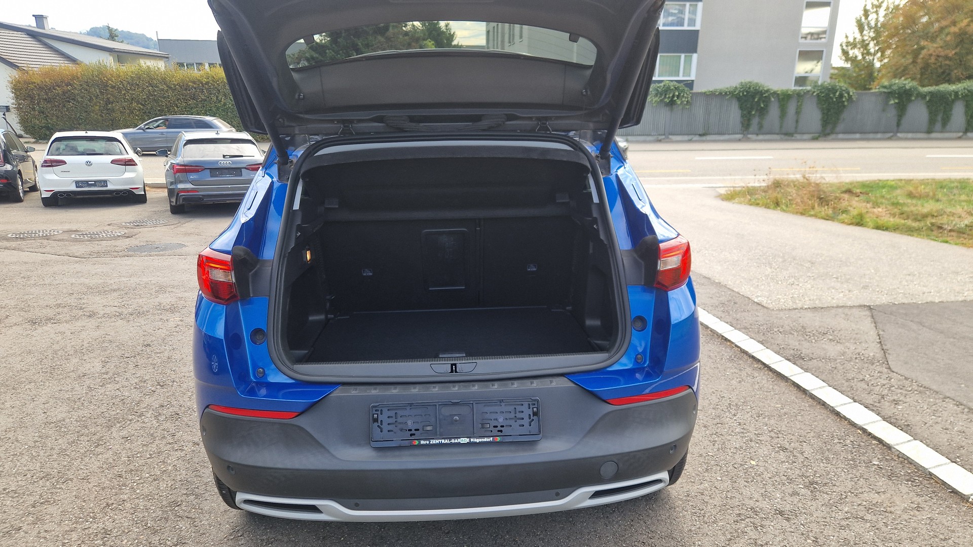 OPEL Grandland X 2.0CDTi Ultimate Automatik-image-15