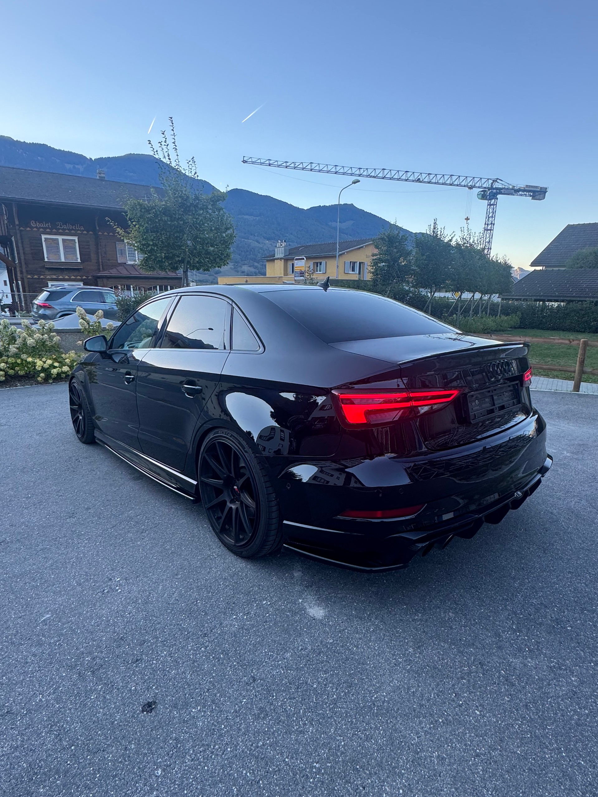 AUDI 2.0 T FSI quattro S-Tronic-image-5