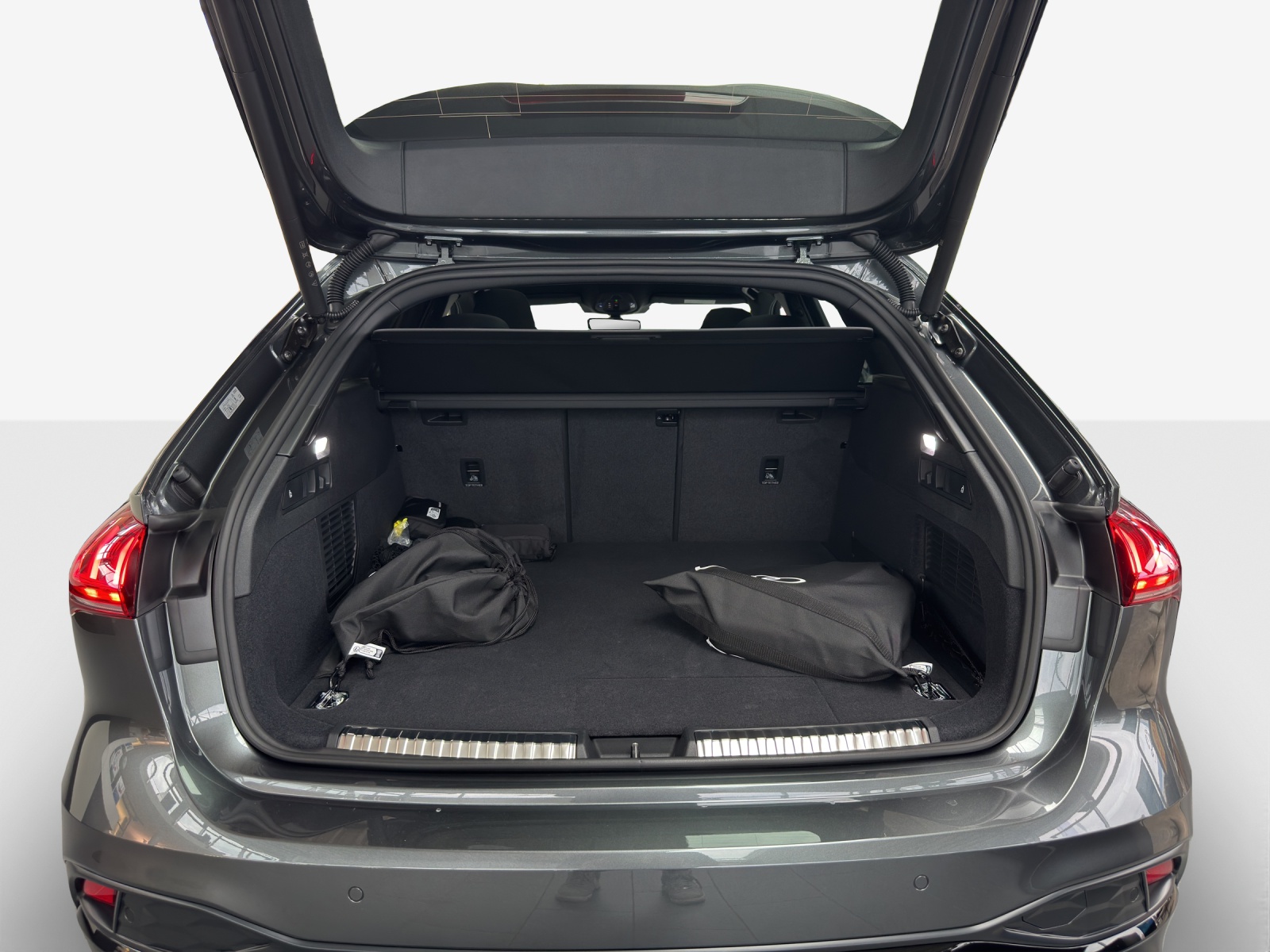 AUDI A5 Avant e-hybrid quattro 270 kW S tronic-showroom-element-3