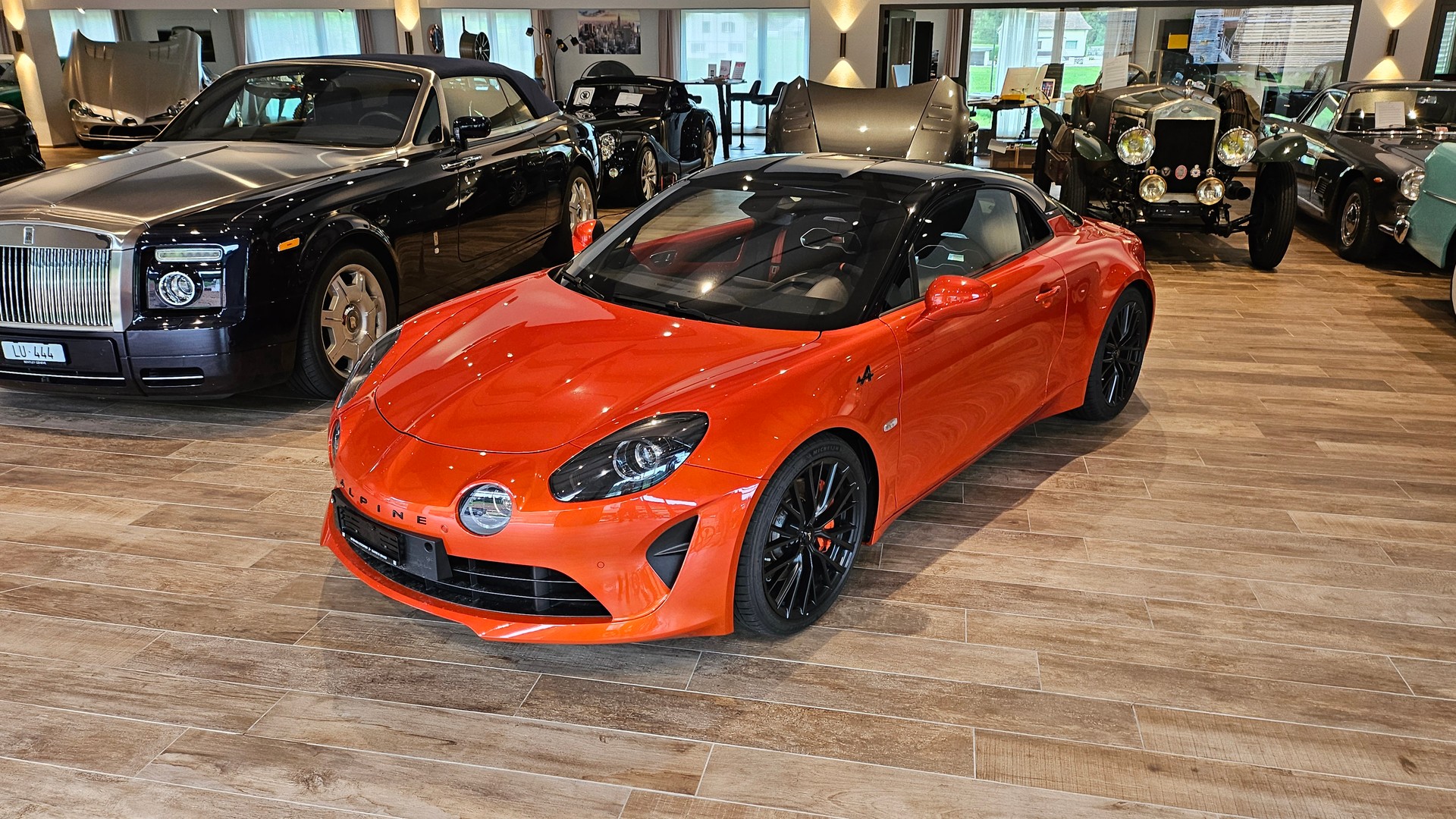 ALPINE A110 S-showroom-element-2