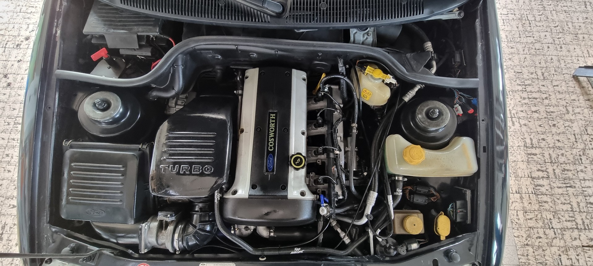 FORD Escort 2.0i RS Cosworth HTT-image-11