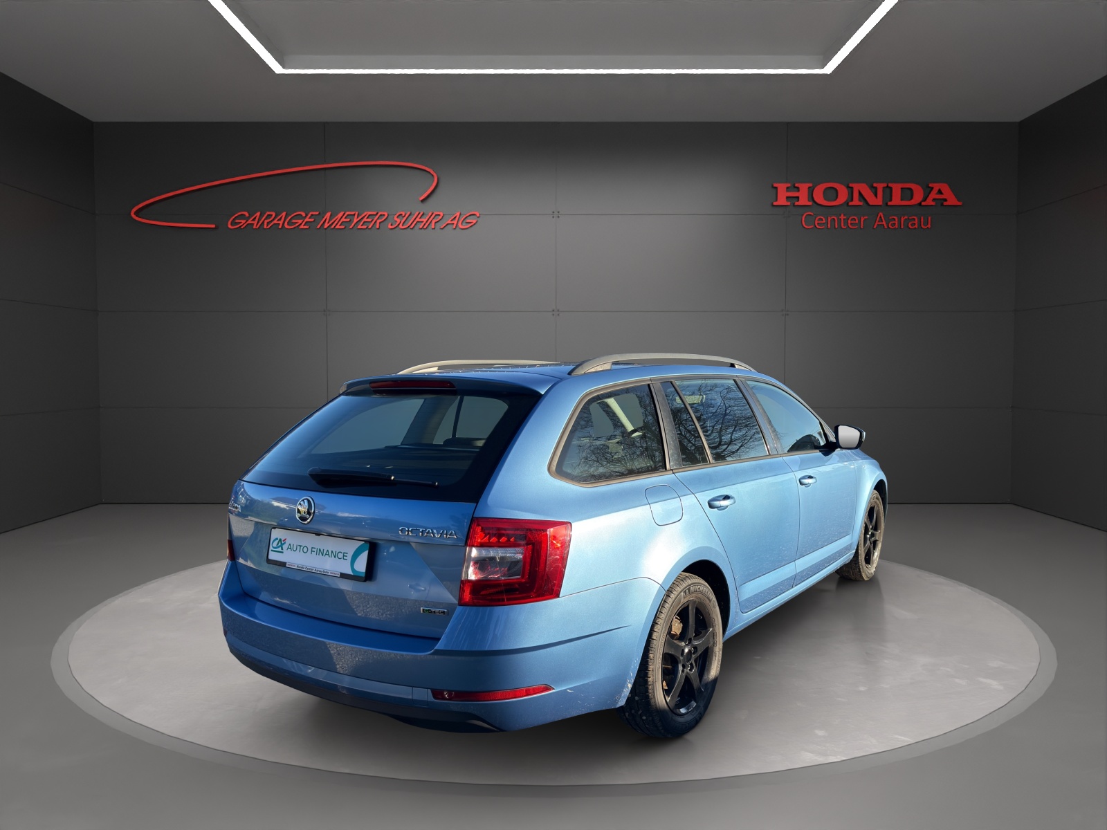SKODA Octavia Combi 1.4 TSI G-TEC Ambition DSG-image-6