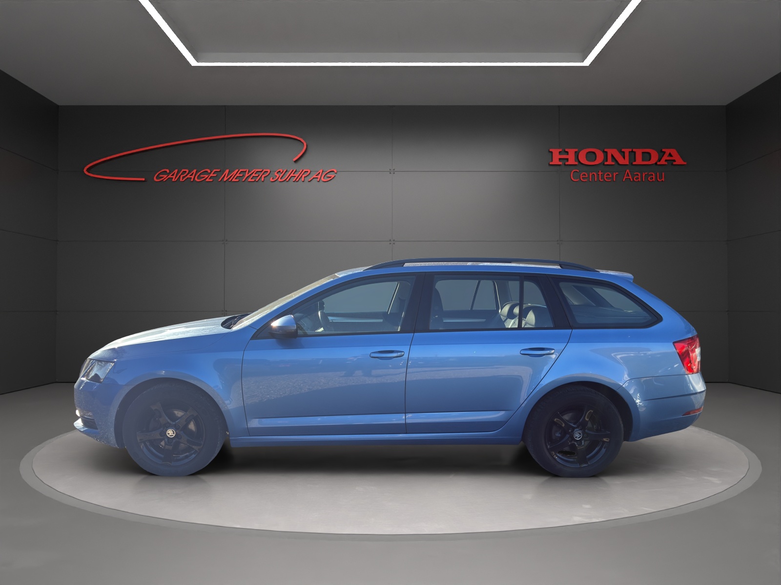SKODA Octavia Combi 1.4 TSI G-TEC Ambition DSG-image-3