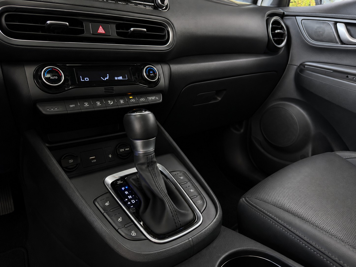 HYUNDAI Kona 1.6 GDi HEV Vertex DCT-image-12