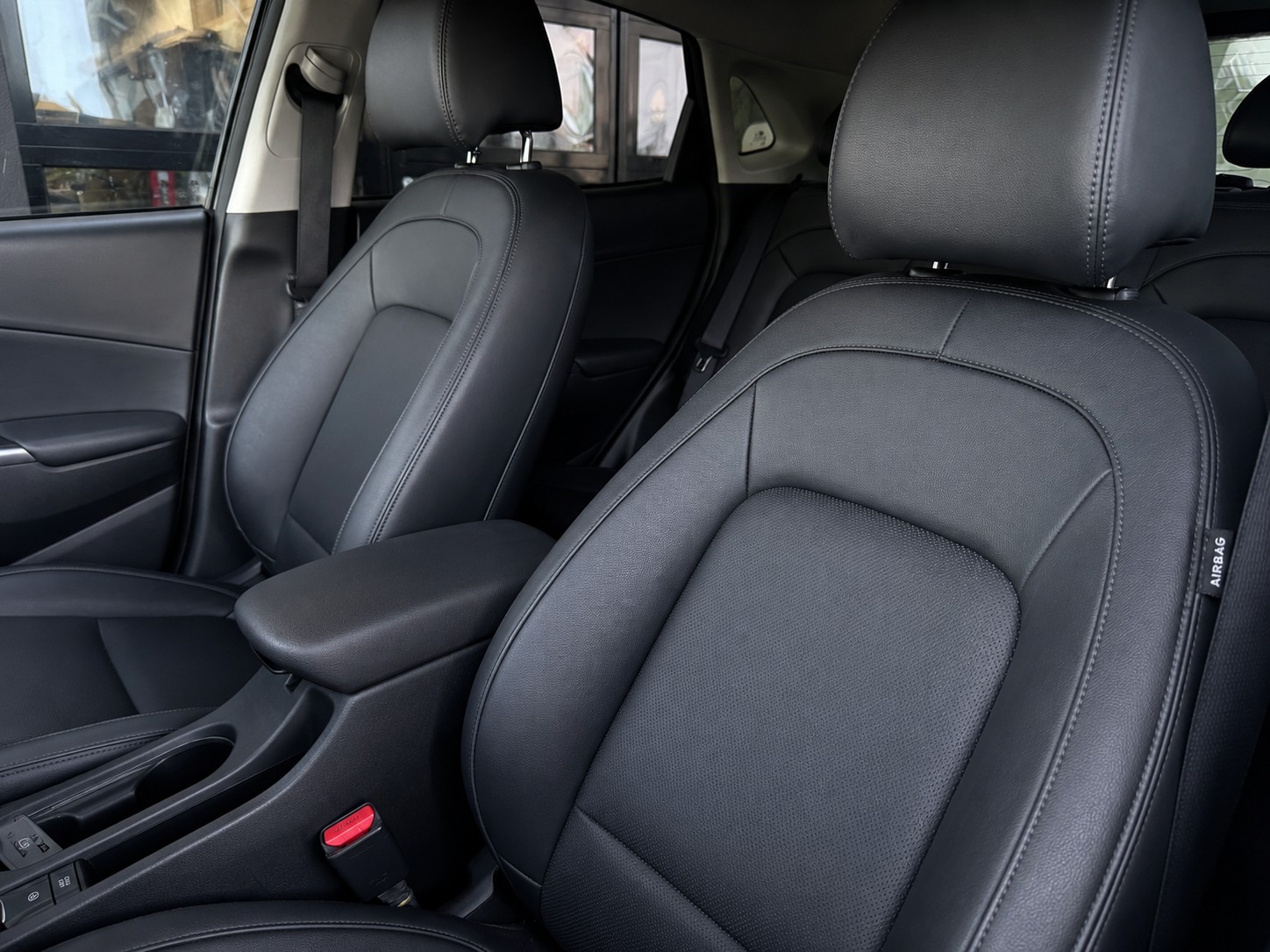 HYUNDAI Kona 1.6 GDi HEV Vertex DCT-image-15