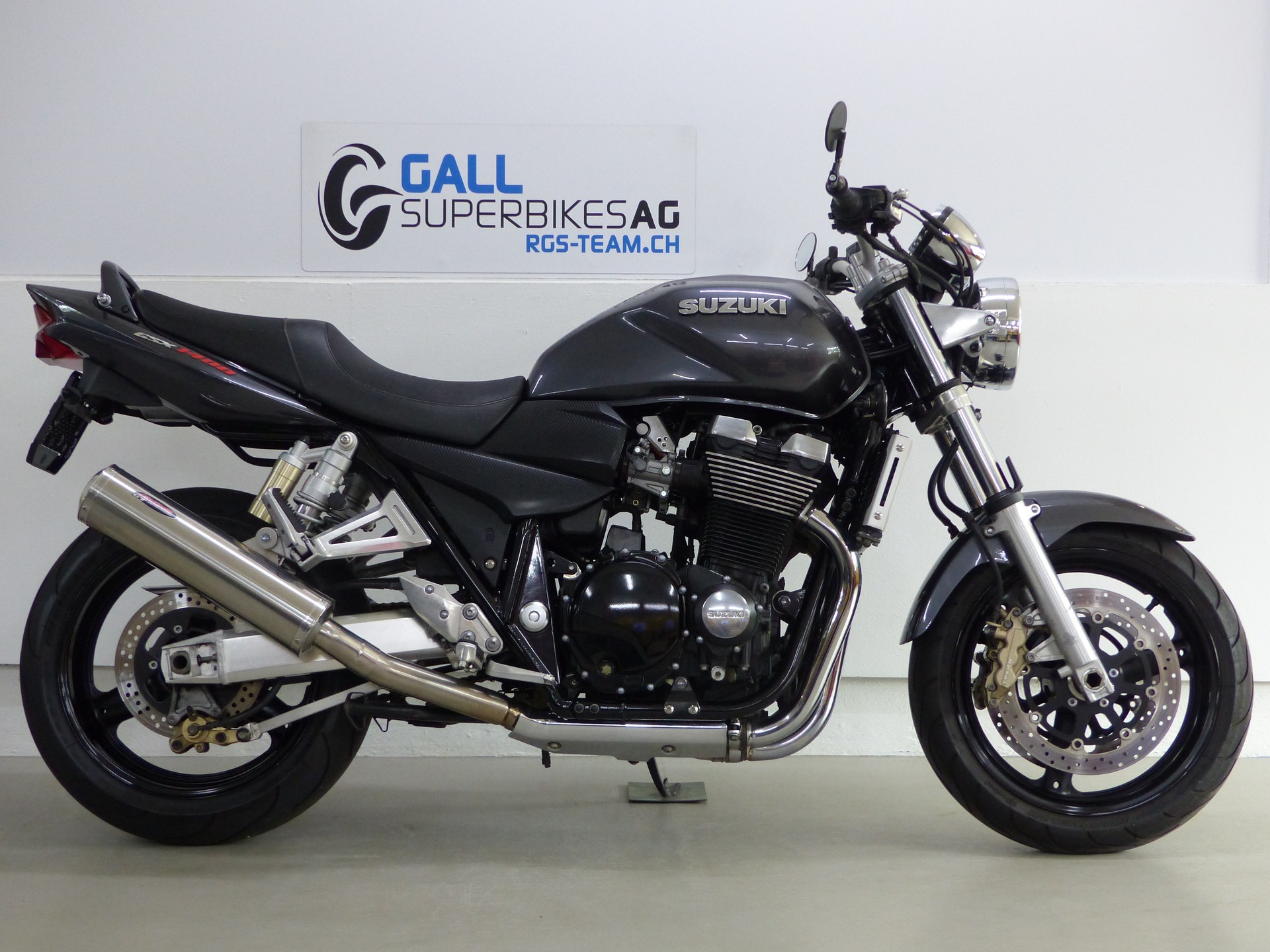 SUZUKI GSX 1400 K2 mit Zubehör-image-5