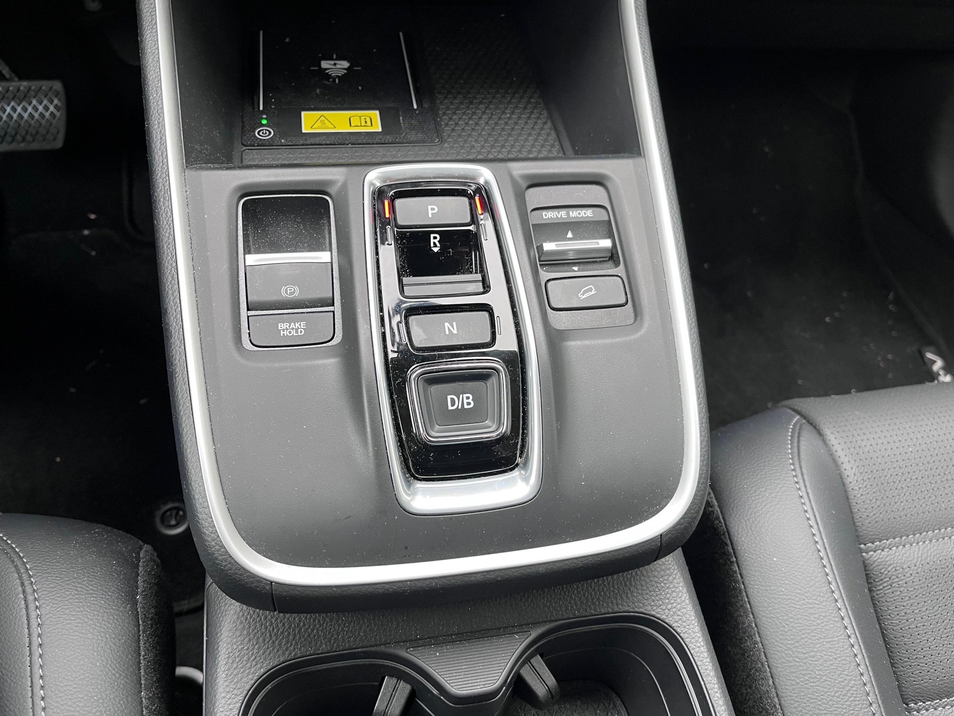 HONDA CR-V 2.0 i-MMD Advance 4WD-image-14