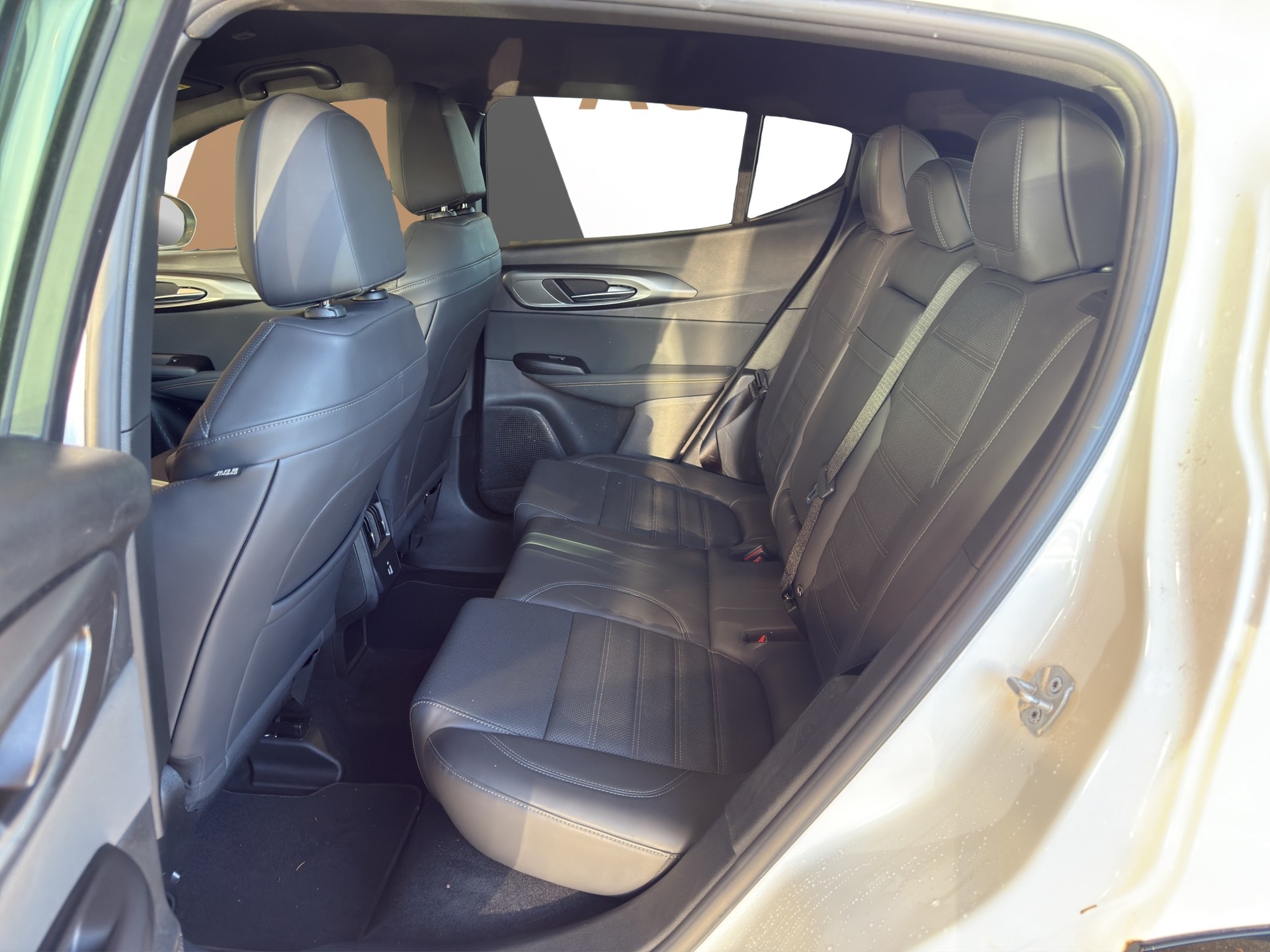 ALFA ROMEO Tonale 1.5 Veloce Premium-image-12